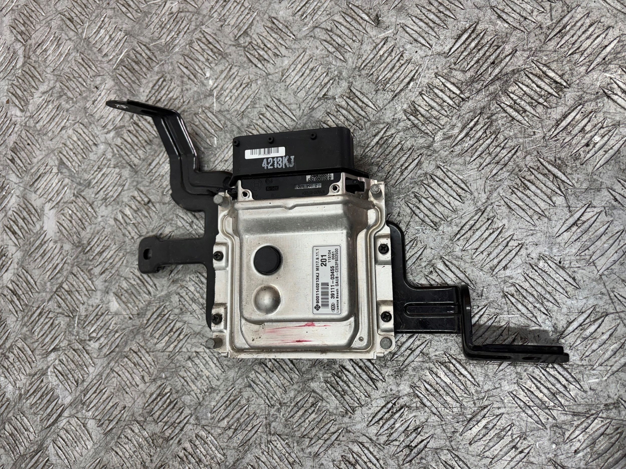 control unit of the engine KIA RIO III 1.2 3911103455