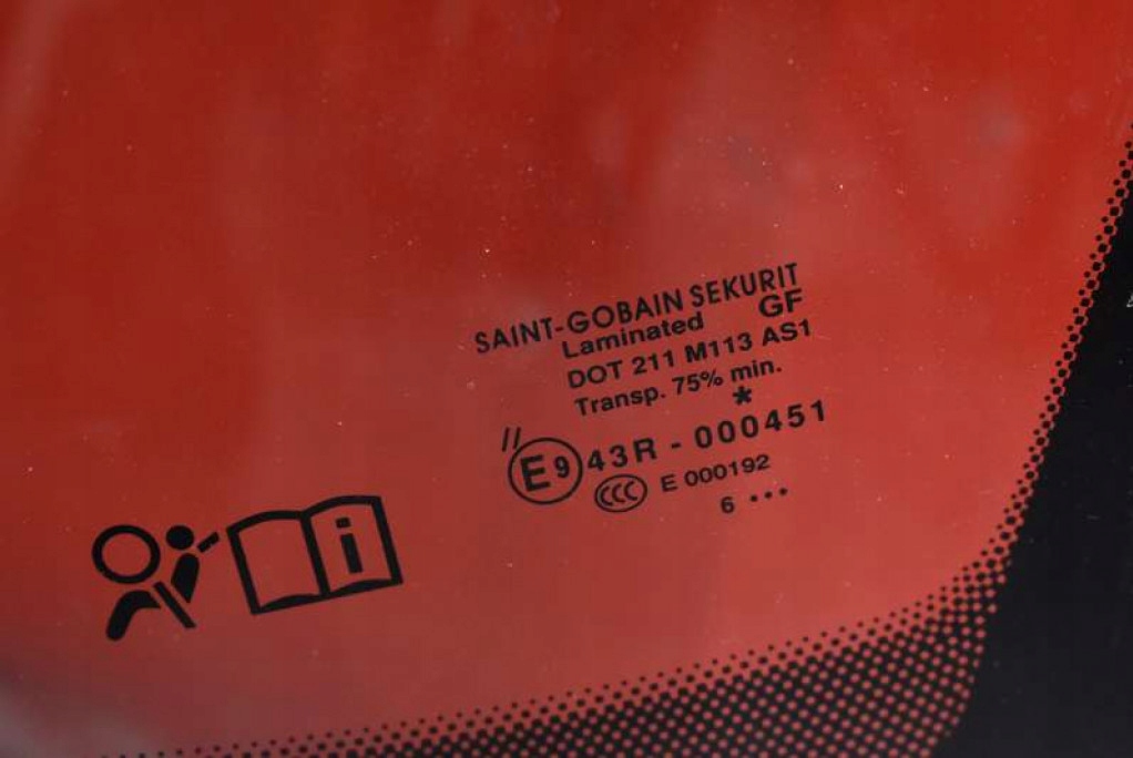 SZYBA PRZÓD PRZEDNIA CZOŁOWA OPEL CORSA D 06R Numer katalogowy części OPEL