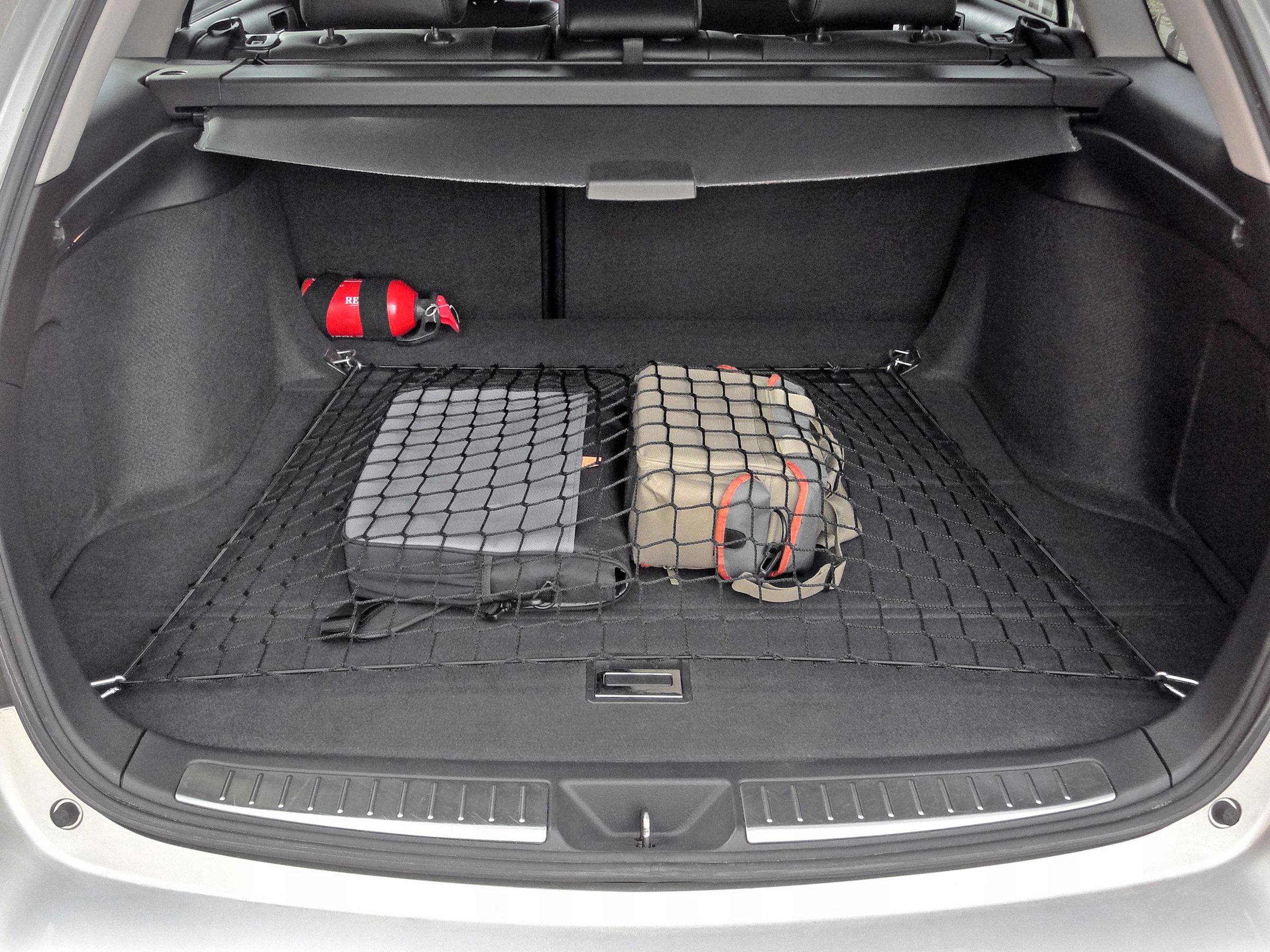 SIATKA DO BAGAŻNIKA TOYOTA AVENSIS II KOMBI 03-09 Rodzaj siatki