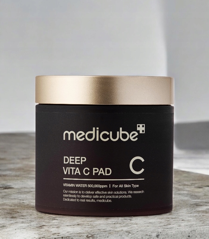 Medicube Deep Vita C Pad 70 sztuk poduszki z witaminą C do oczyszczenia