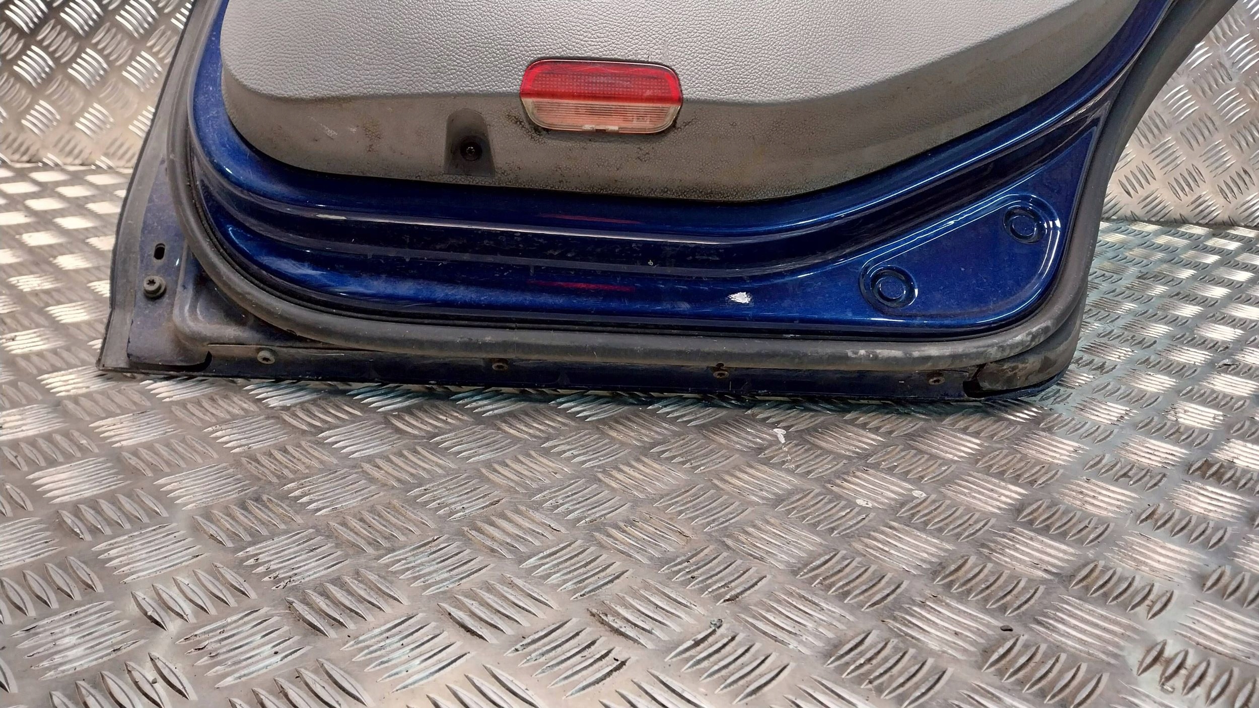 Portière Arrière Droit VW JETTA V 05