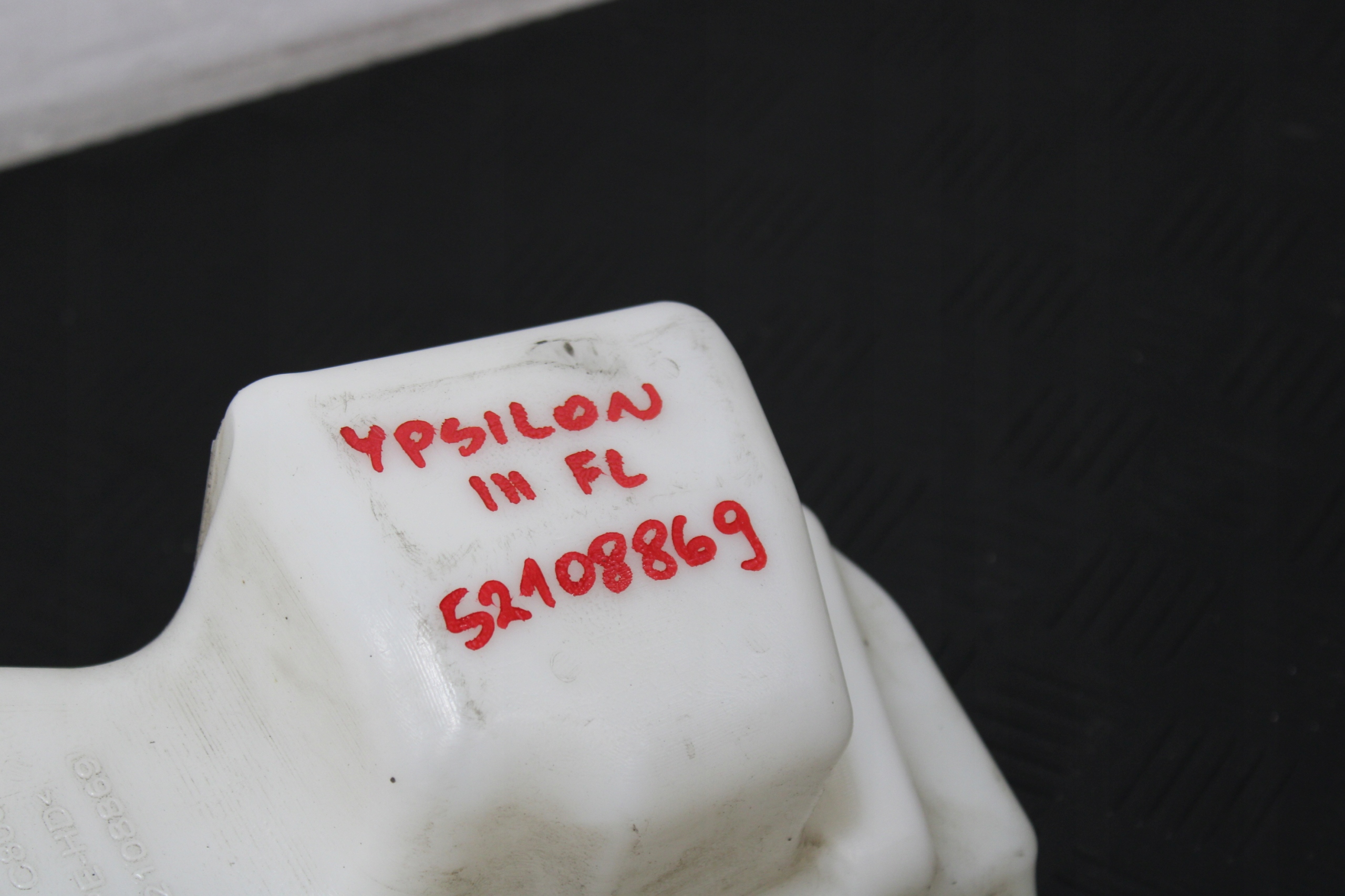 washer fluid tank 52108869 LANCIA YPSILON III 3 LIFT