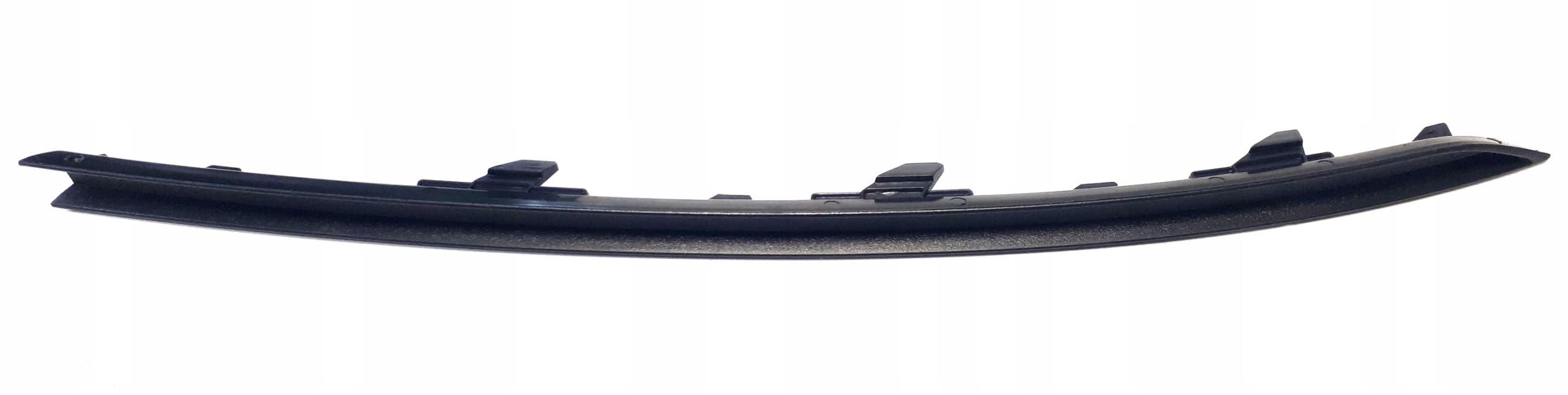 LISTWA ZDERZAKA CZARNA PRAWA PASSAT B8 3G0854322