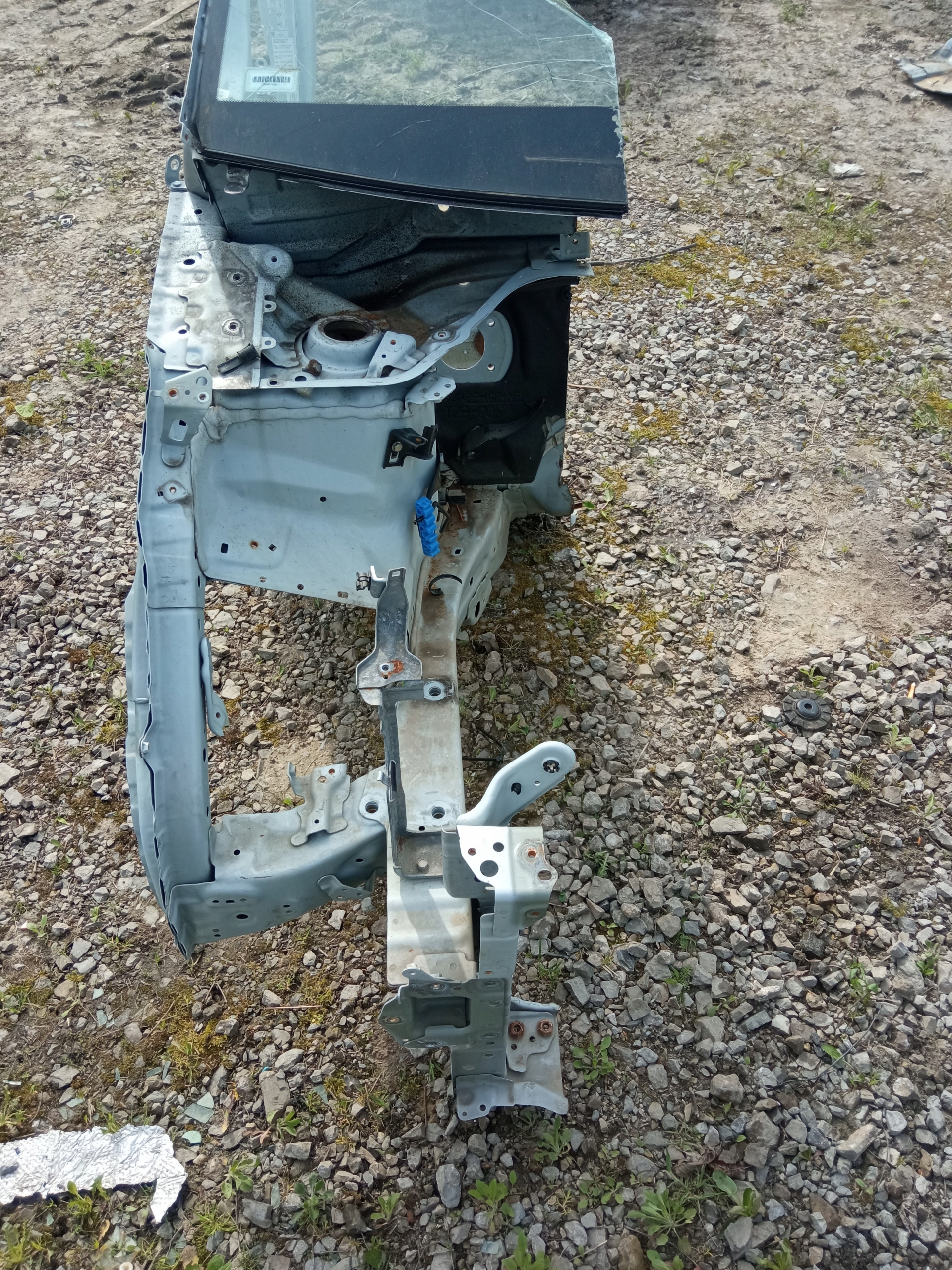 HONDA JAZZ V MINIVAN ĆWIARTKA PRAWA PRZEDNIA Typ samochodu Samochody osobowe