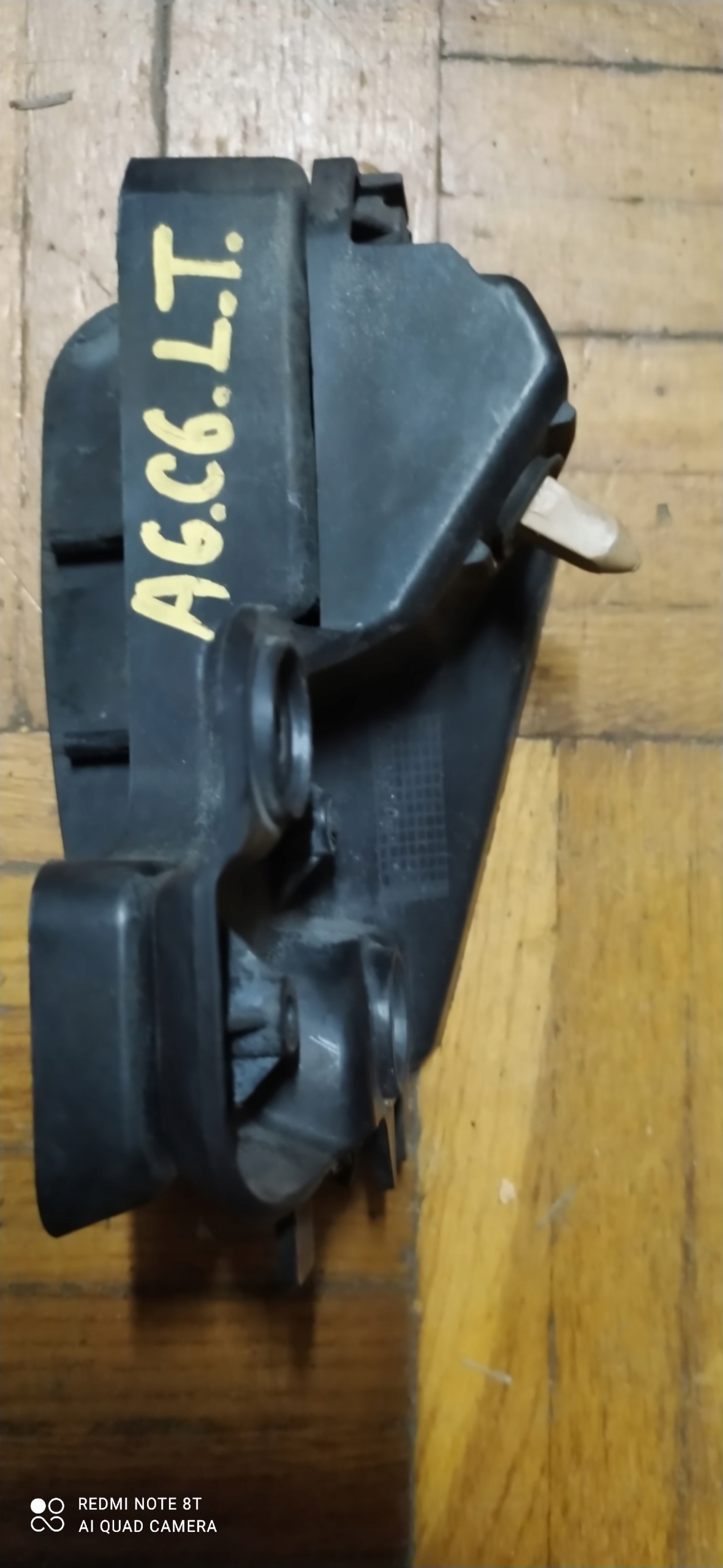 AUDI A6 C6 4F9807891 Supporto staffa Paraurti KOMB