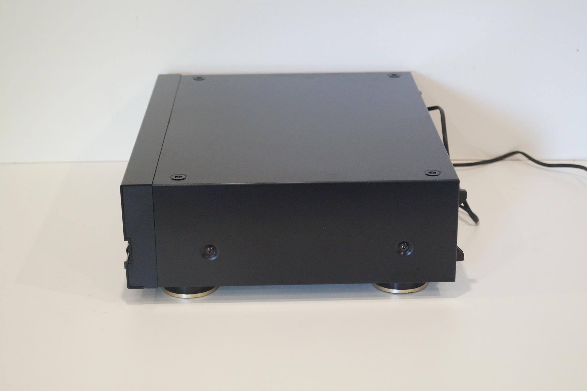 Odtwarzacz Cd Denon Dcd-1560 Kolor czarny