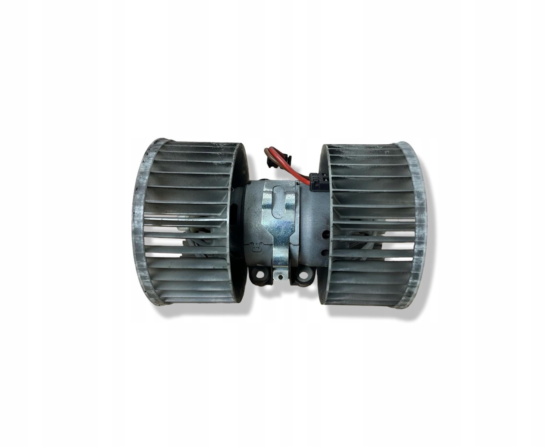 ventilator rešetka ventilacije BMW X3 E83 facelift 2006 64113453729