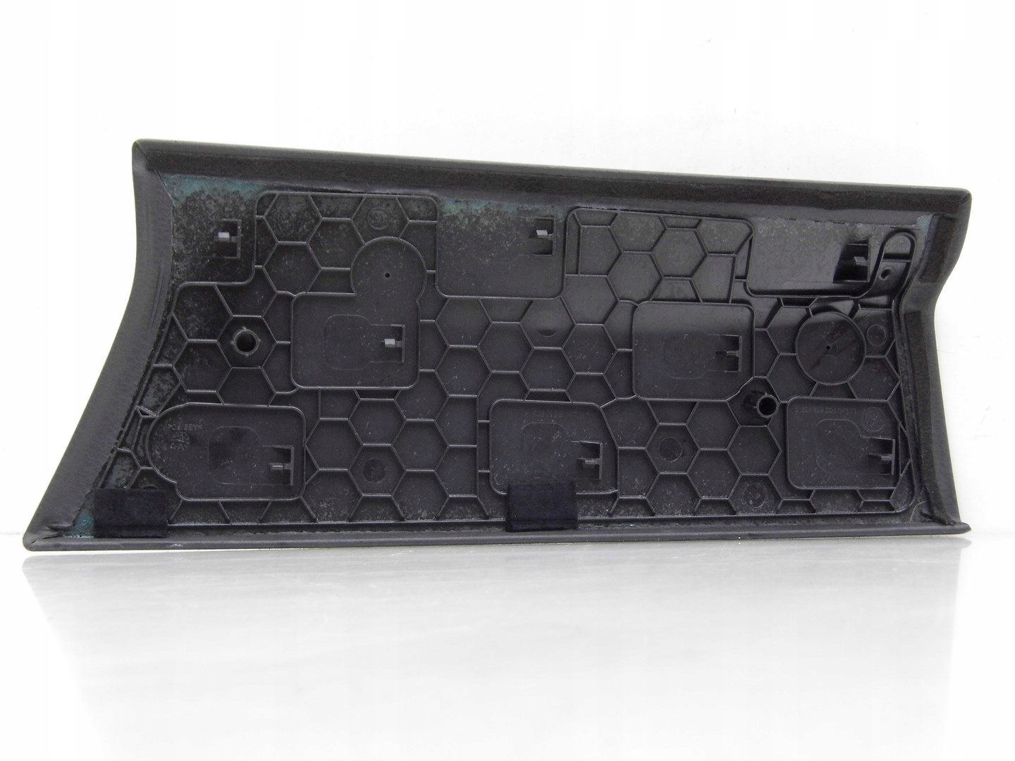 OSŁONA ZAŚLEPKA DACHU LEWA VW EOS CABRIO 1Q0872409A Producent części Volkswagen OE