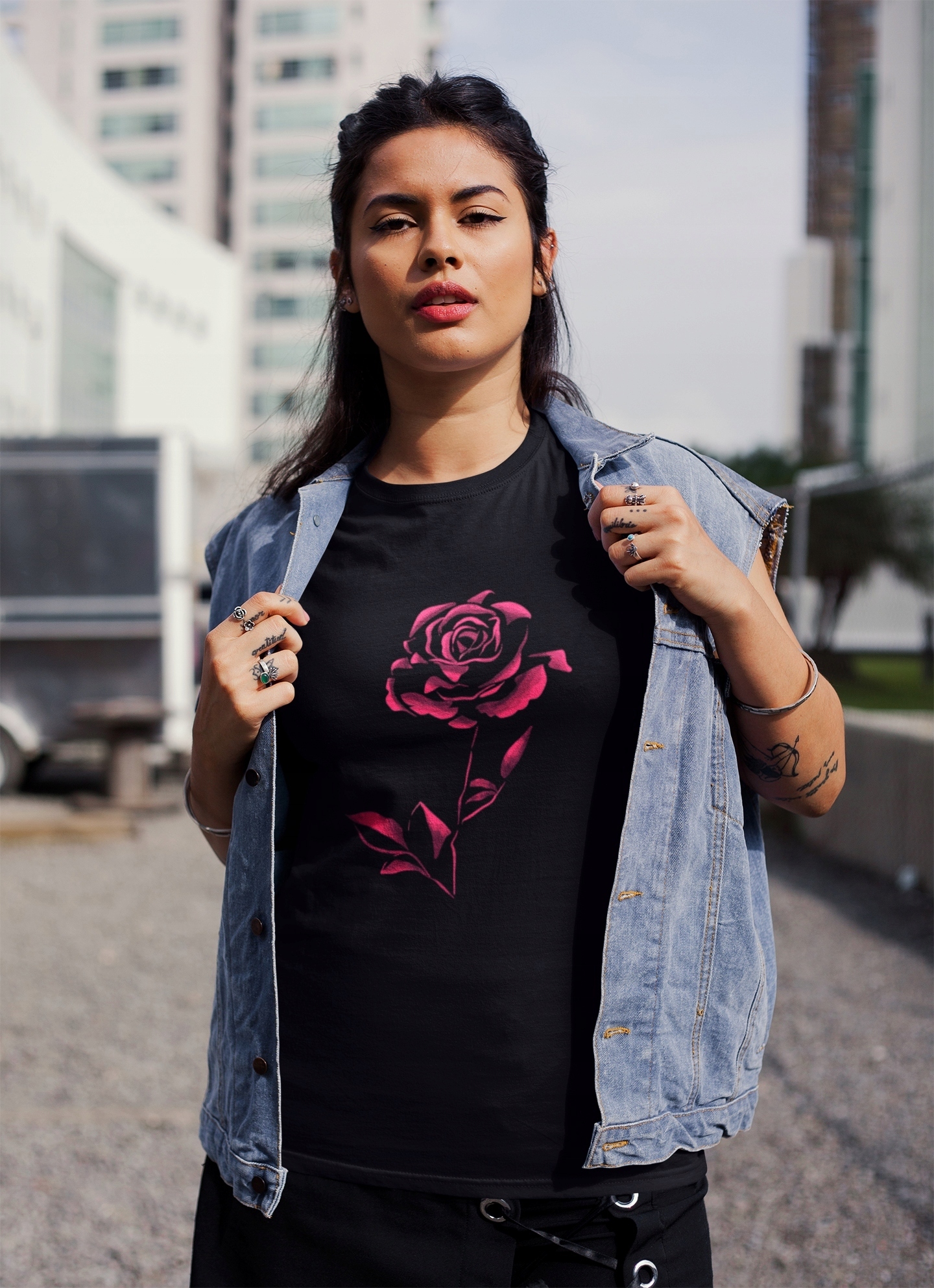 RÓŻA KOSZULKA DAMSKA Z RÓŻĄ Z NADRUKIEM Rozmiar M