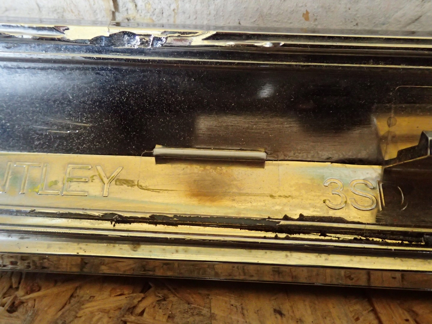 MODANATURA PER PARAFANGO DESTRA POSTERIORE BENTLEY CONTINENTAL GT