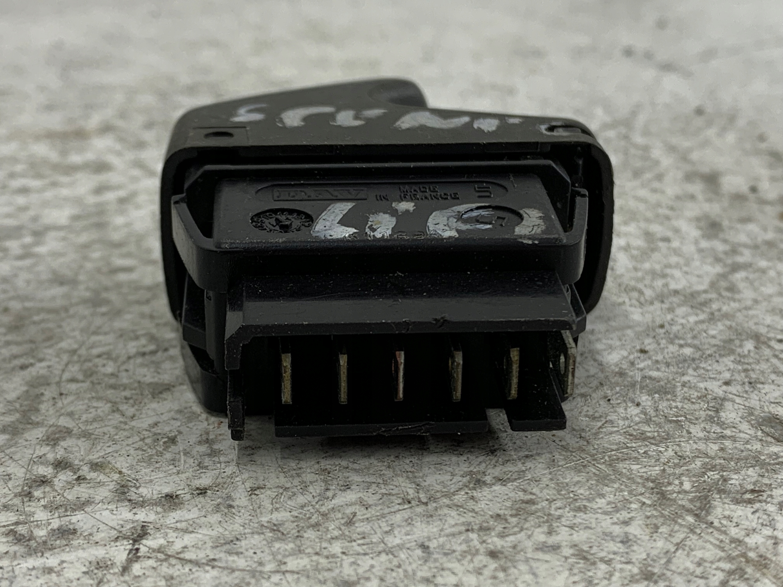 RENAULT SCENIC and window control switch 432963K
