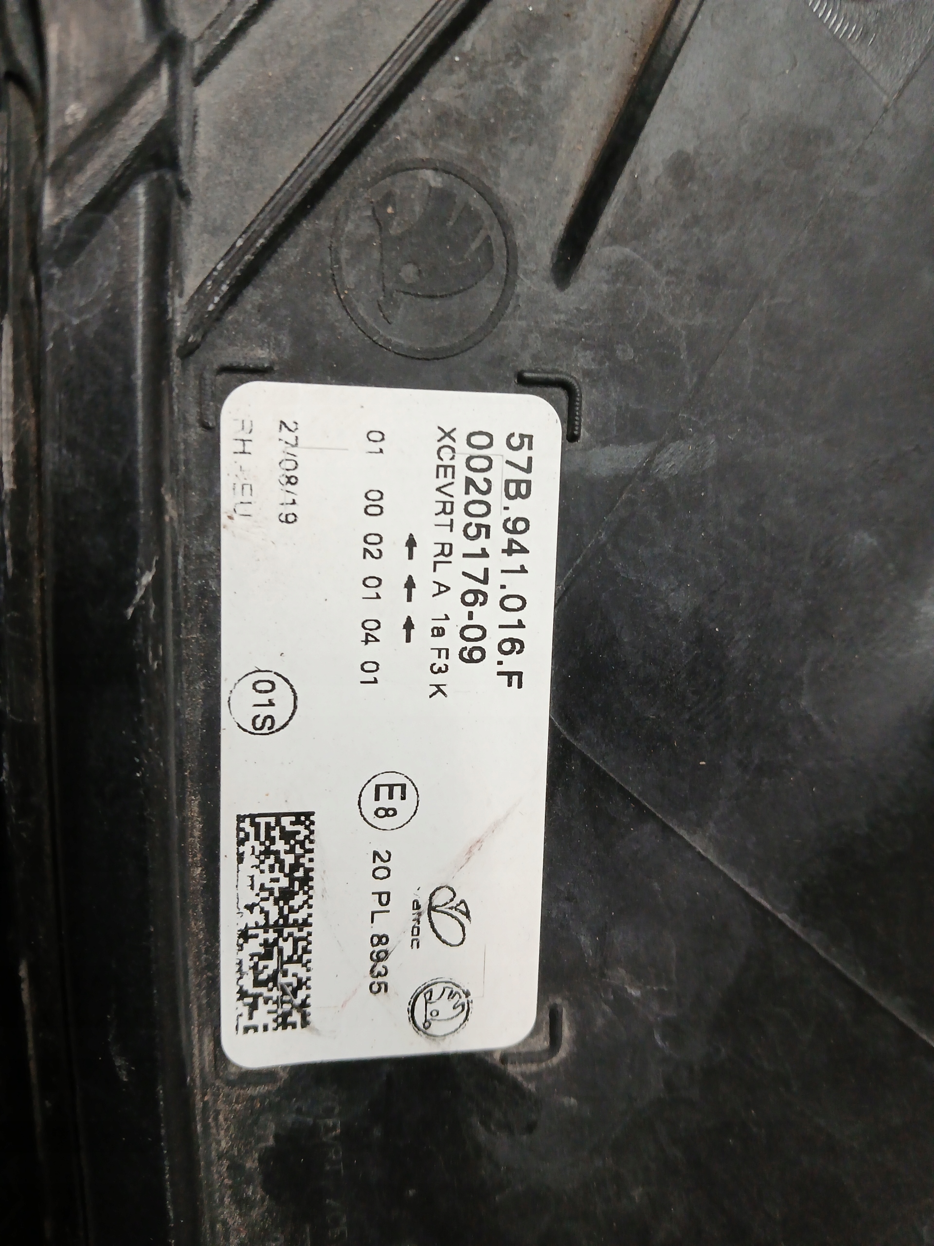 light front right SKODA KAROQ 57B FULL LED 57B941016F