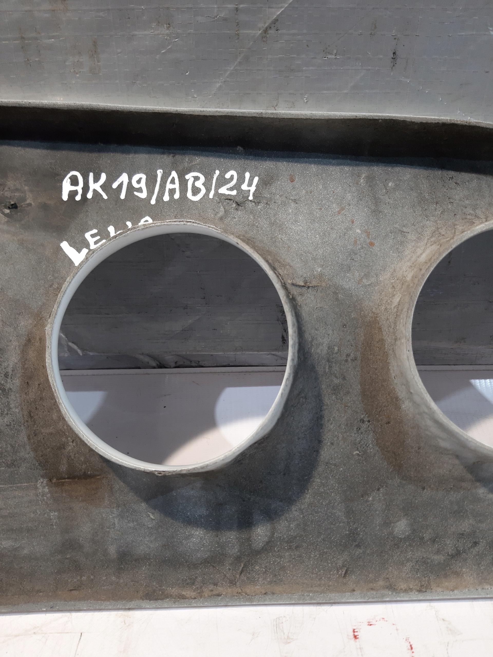 frame OPRAWA bonnet hood lights left front AUTOBUS ISUZU TURQUOISE
