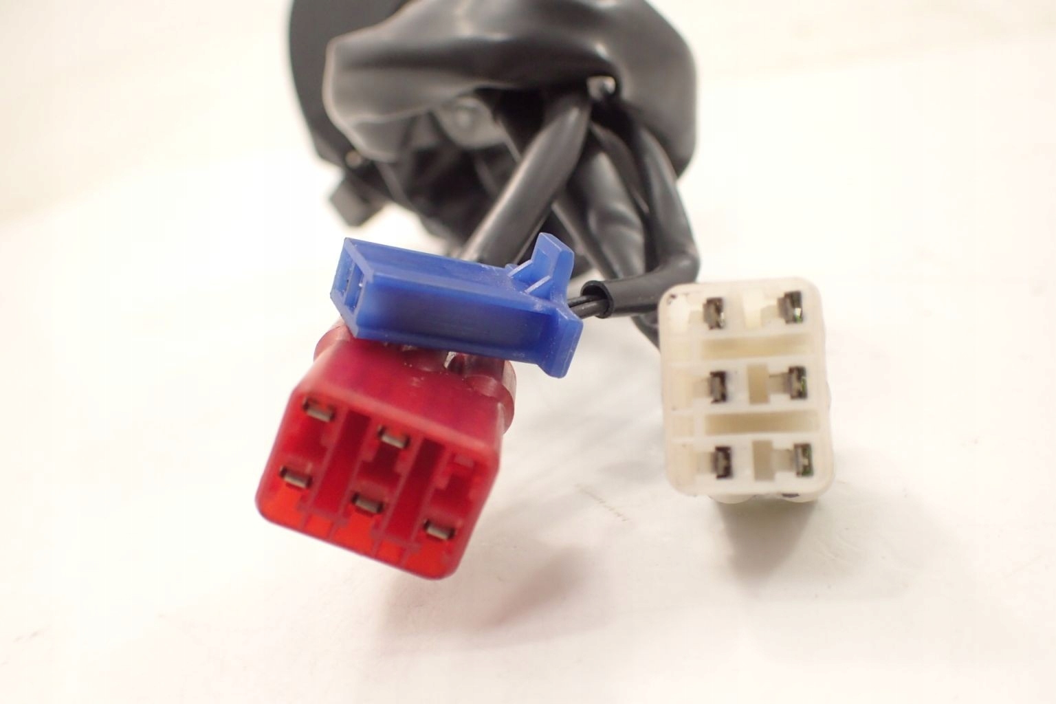 KTM Duke 125 21- Przełącznik lewy Numer katalogowy części 159971