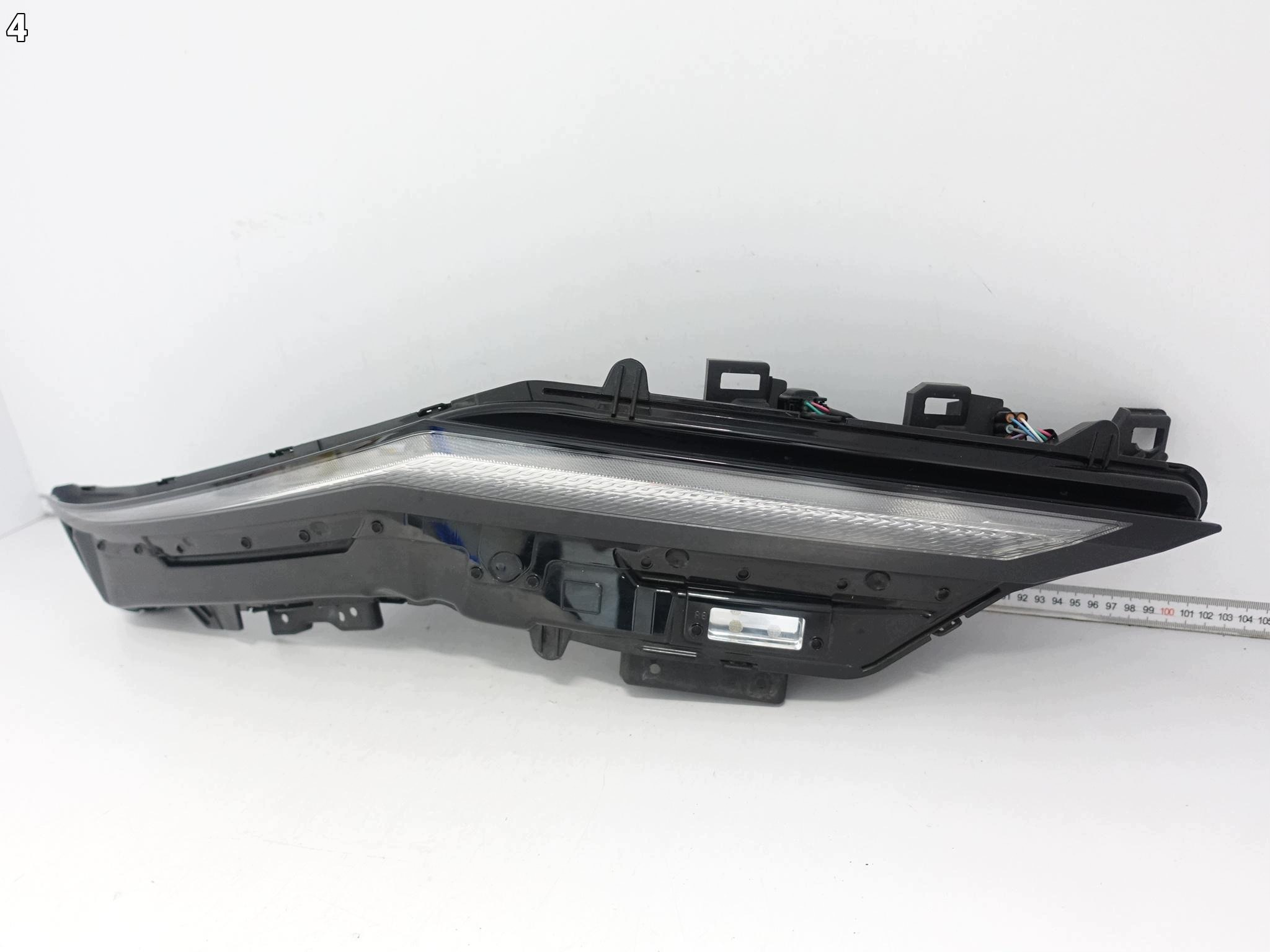 NISSAN ARIYA FE0 22-26 light FULL LED DRL right lower front EUROPA