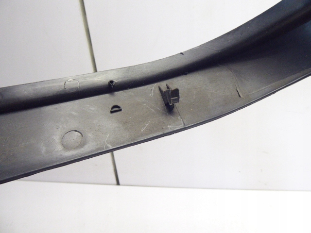 GOLF IV OSŁONA FOTELA PRZÓD LEWA 1J4881319B Typ samochodu Samochody osobowe