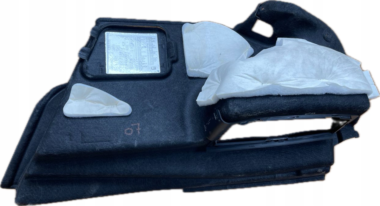 O7 CADILLAC CT5 2019- boot upholstery left rear part rear 20001491