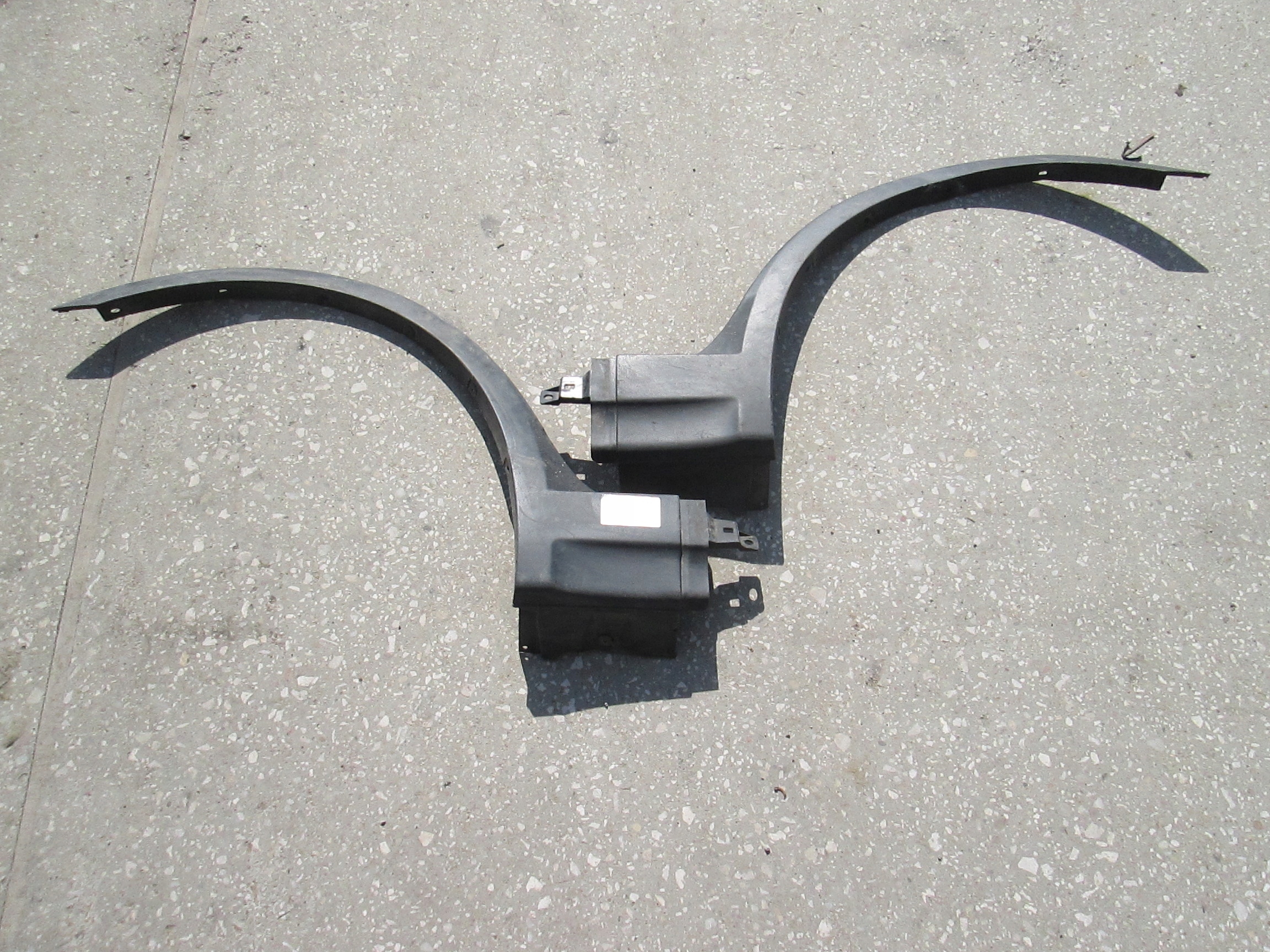 BMW X3 E83 LISTWA BŁOTNIKA LEWA PRAWA OSŁONA PRZÓD