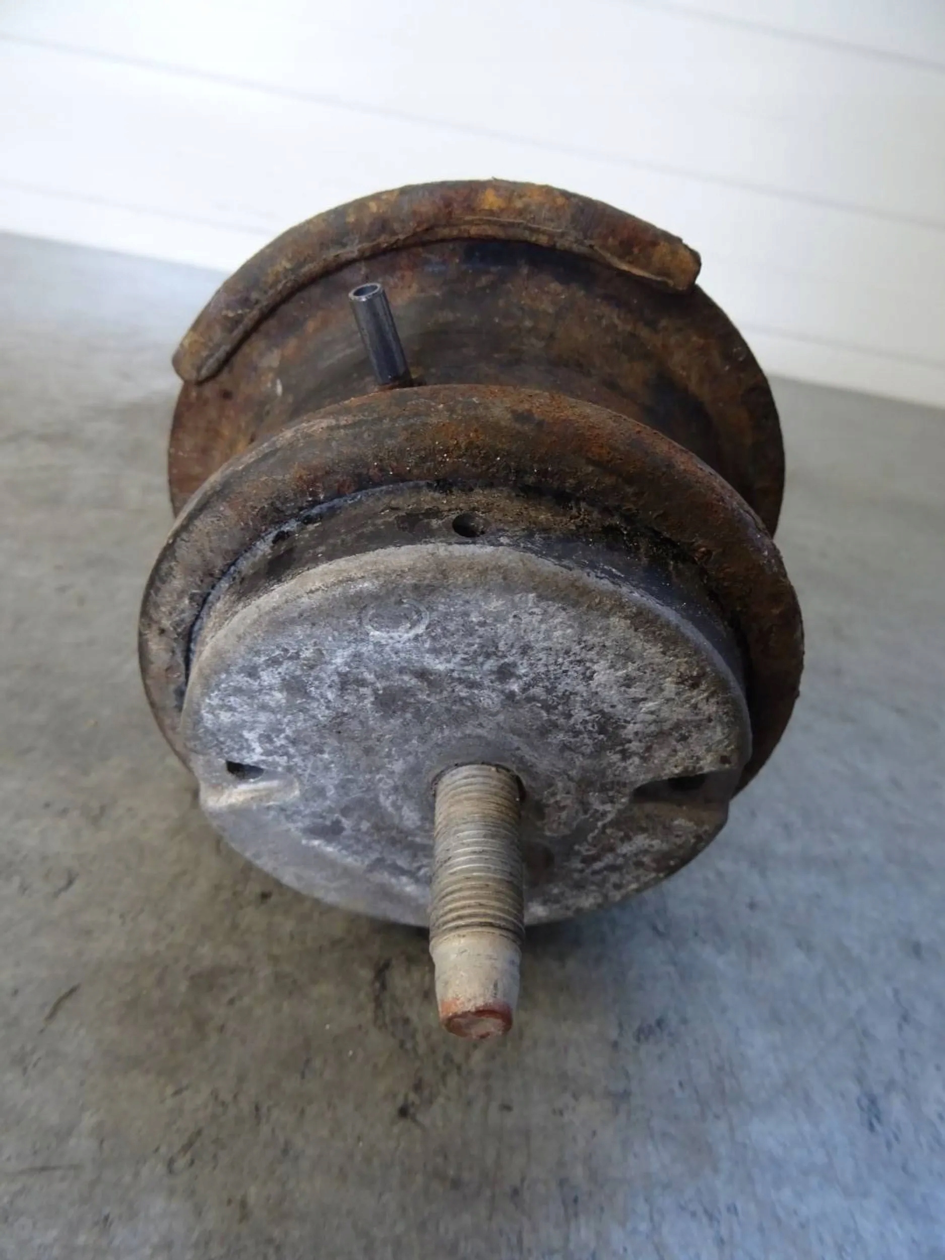 AOP16075 - ПОДУШКА ДВИГУНА INFINITI FX II LIFT QX70 3.0 D