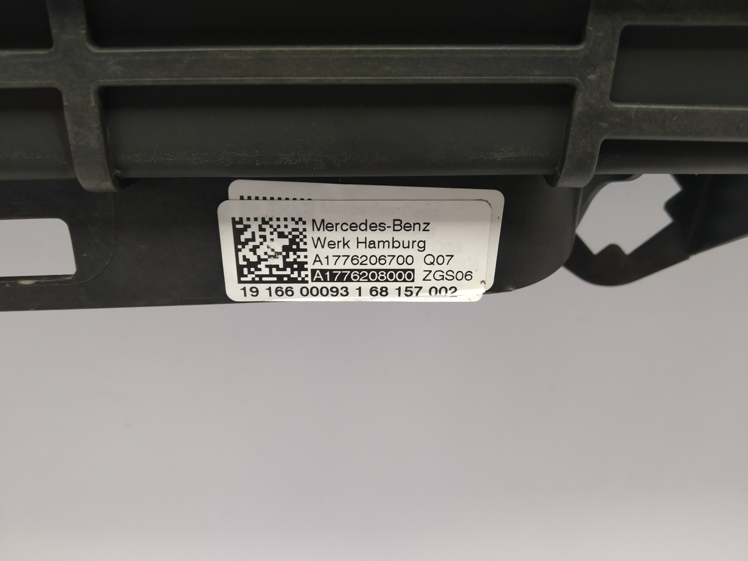 pillar iron support panel for radiators MERCEDES W118 CLA w177 OM A1776208000