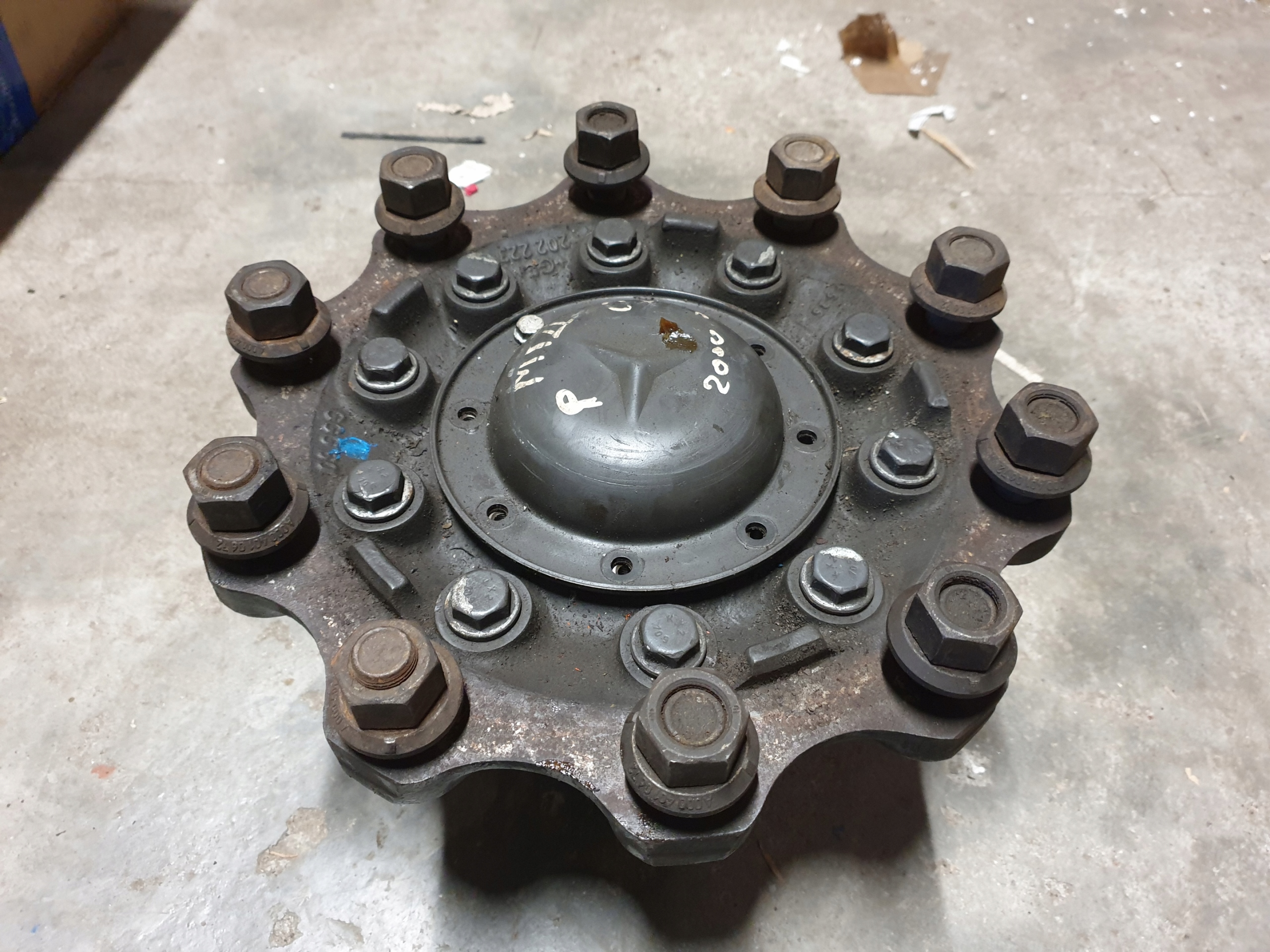 ACTROS MP2 AXOR ATEGO СТУПИЦА КОЛЕСА ПЕРЕДНЯЯ ПЕРЕДНЯЯ