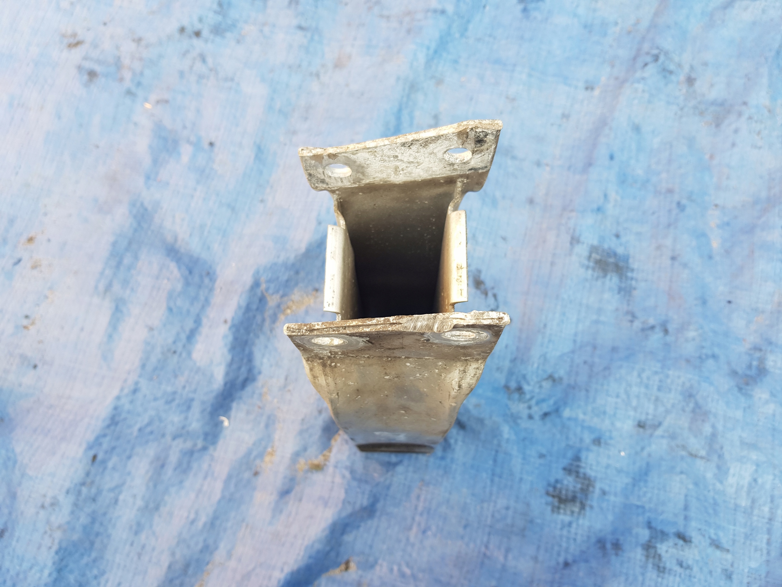 MERCEDES E class W212 beam tips right 2126200895