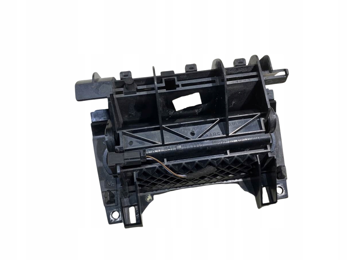 Cendrier AUDI A4 B7 8E0857951H