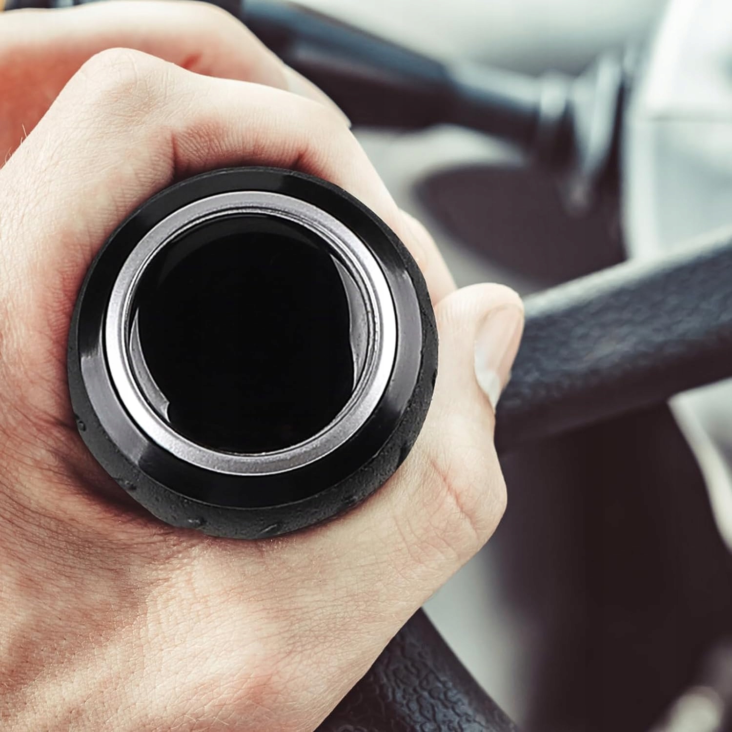 GAŁKA UNIWERSALNA NA KIEROWNICĘ DO SAMOCHODÓW OBROTOWY KULKA Z ŁOŻYSKOWANA Numer katalogowy części Gałka kierownicy uniwersalna 370