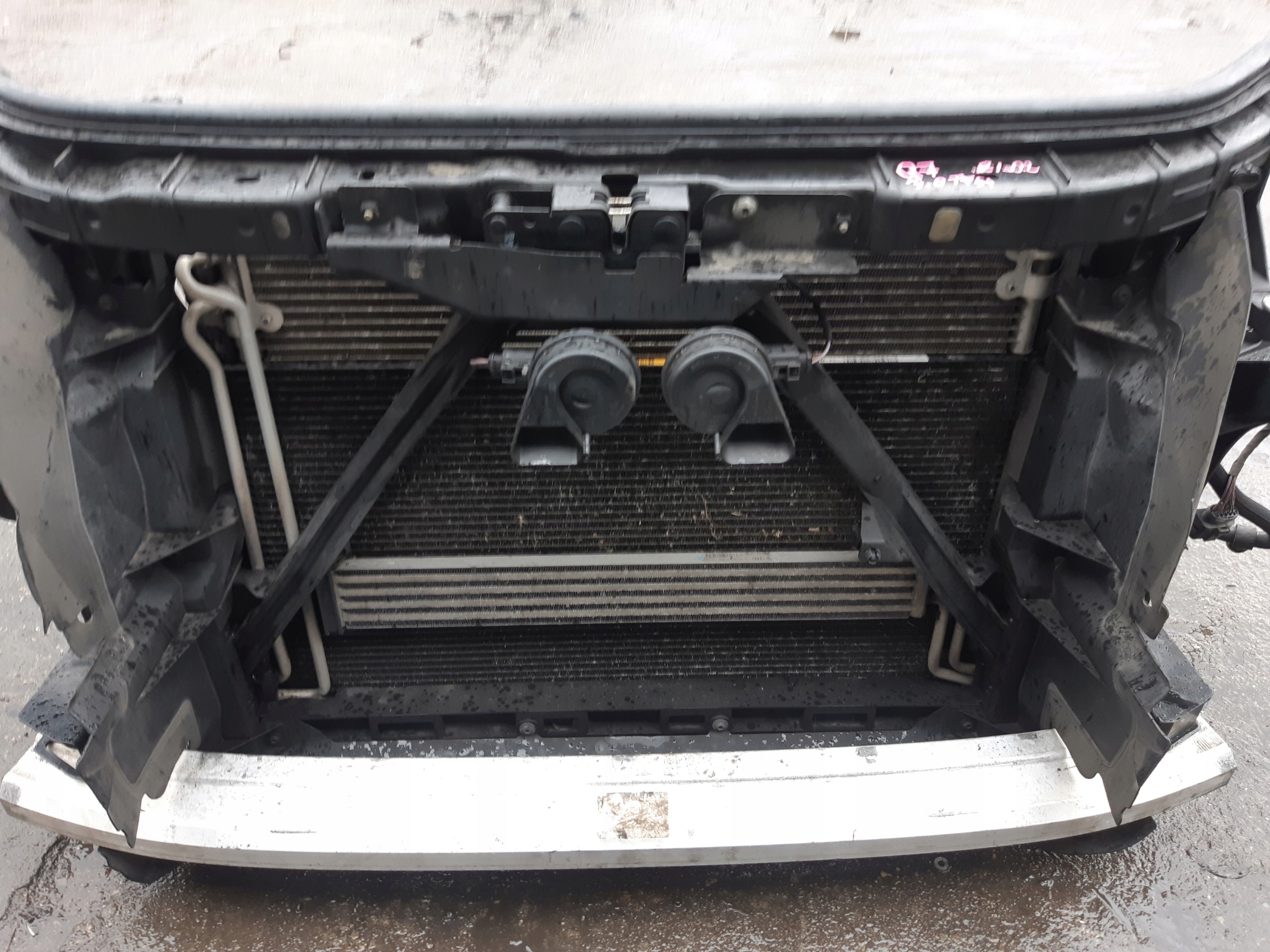 AUDI Q7 4L LIFT 3.0 TFSI support panel for radiators complete pillar radiator