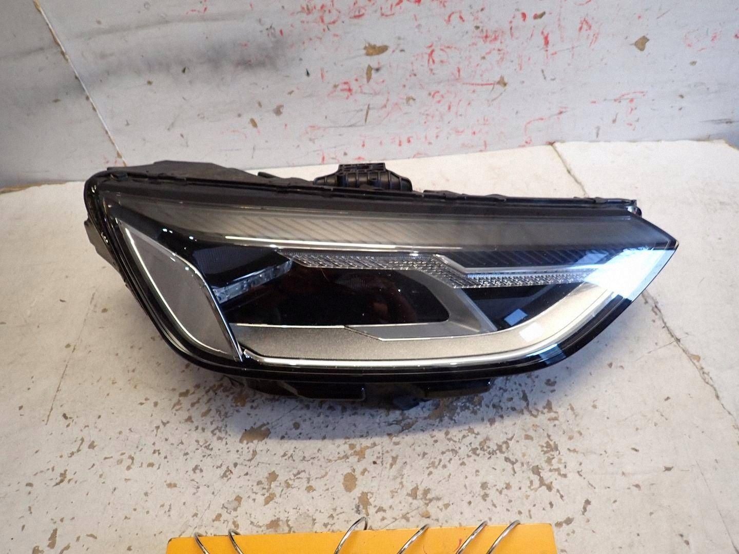 light front right AUDI A4 B9 LIFT 2019- FULL LED 8W0941012