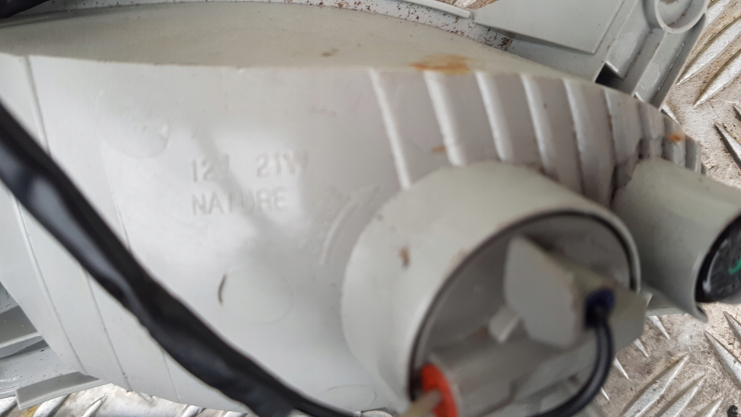 KIA RIO II light right rear part W bumper bundle