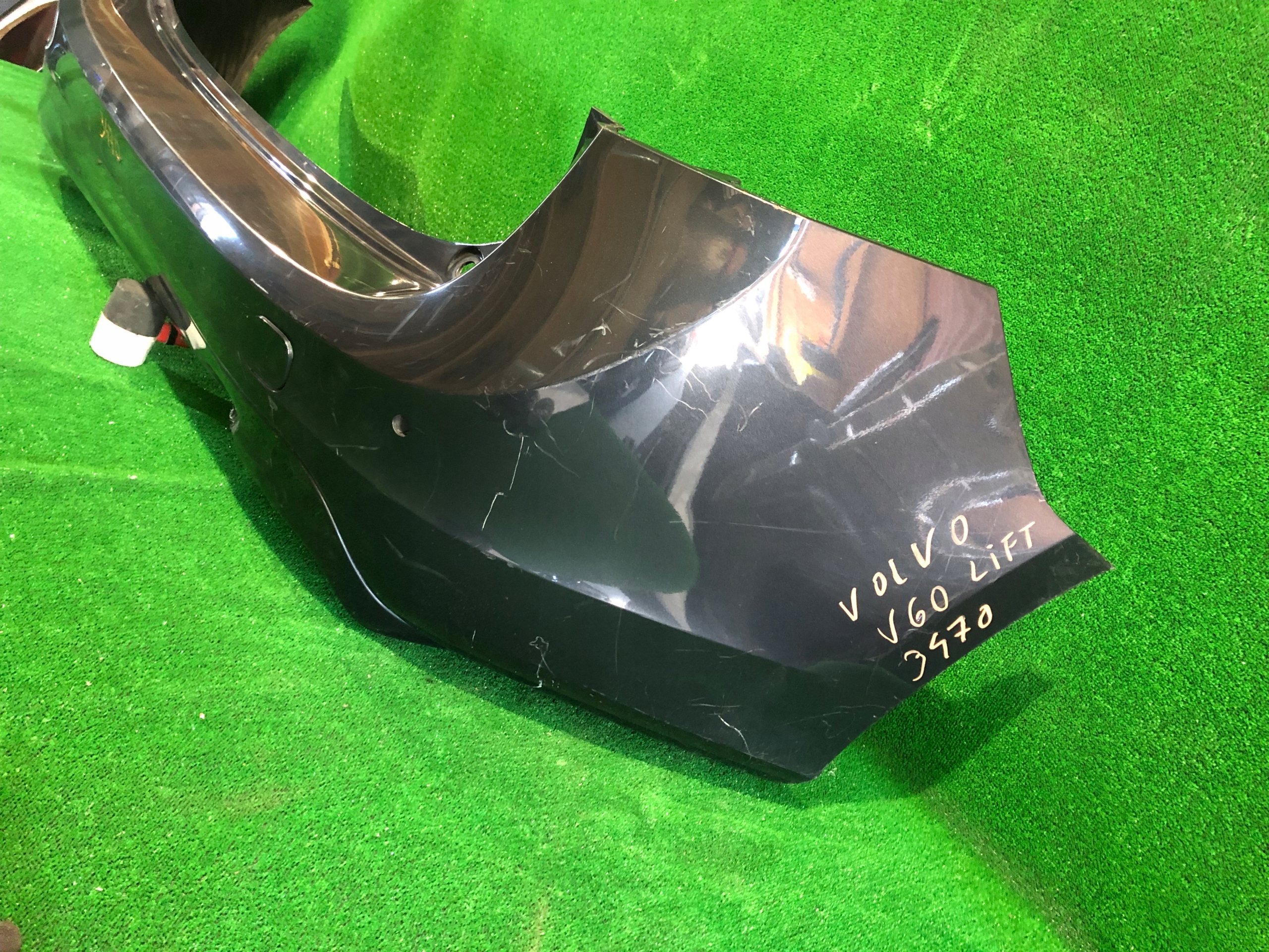 VOLVO V60 LIFT bumper rear rear part