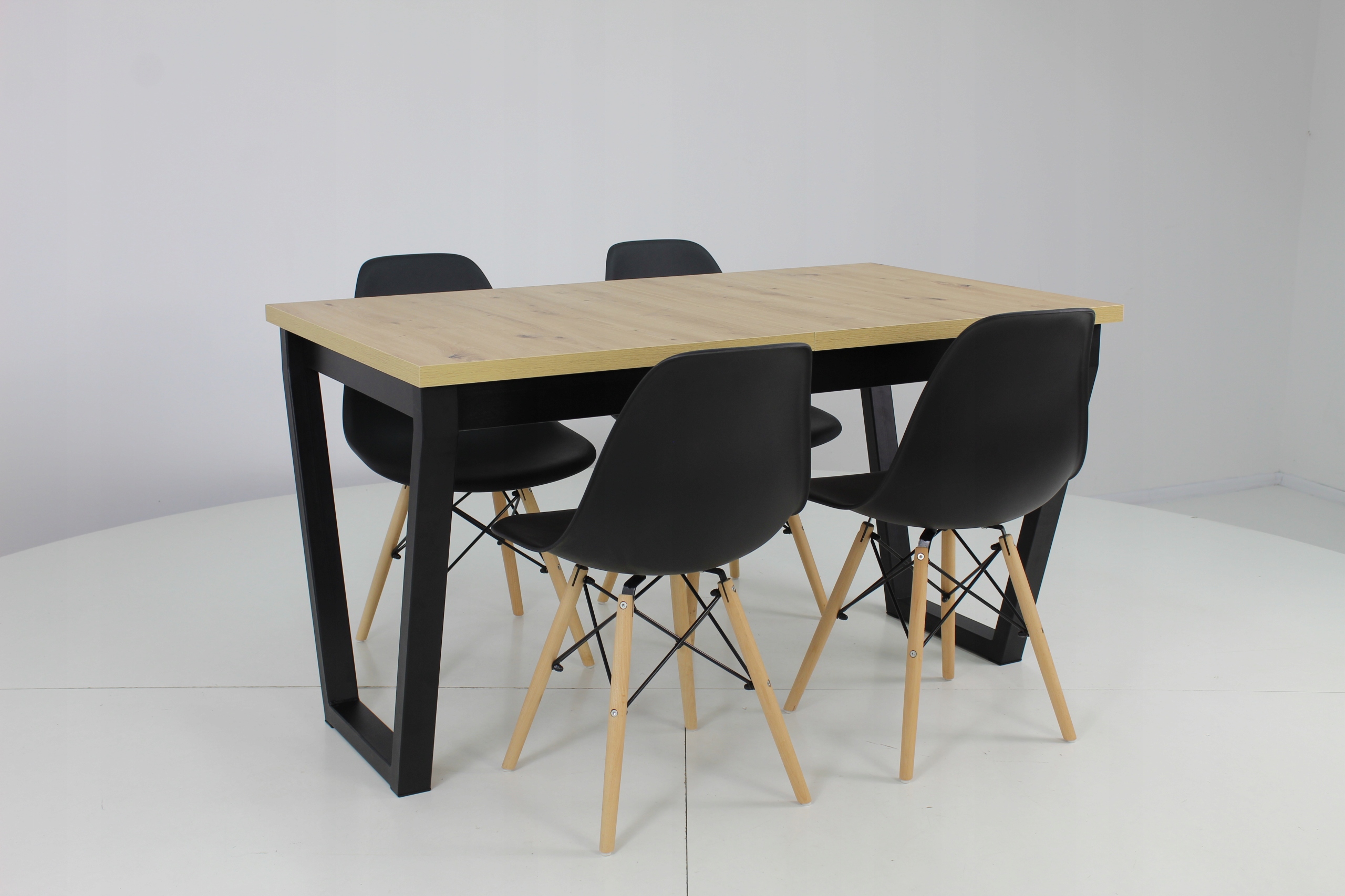 Stół rozkładany DĄB ARTISAN 80x140/180 + 4 krzesła Kod producenta IKON-2 80x140/180 + SL Czarne