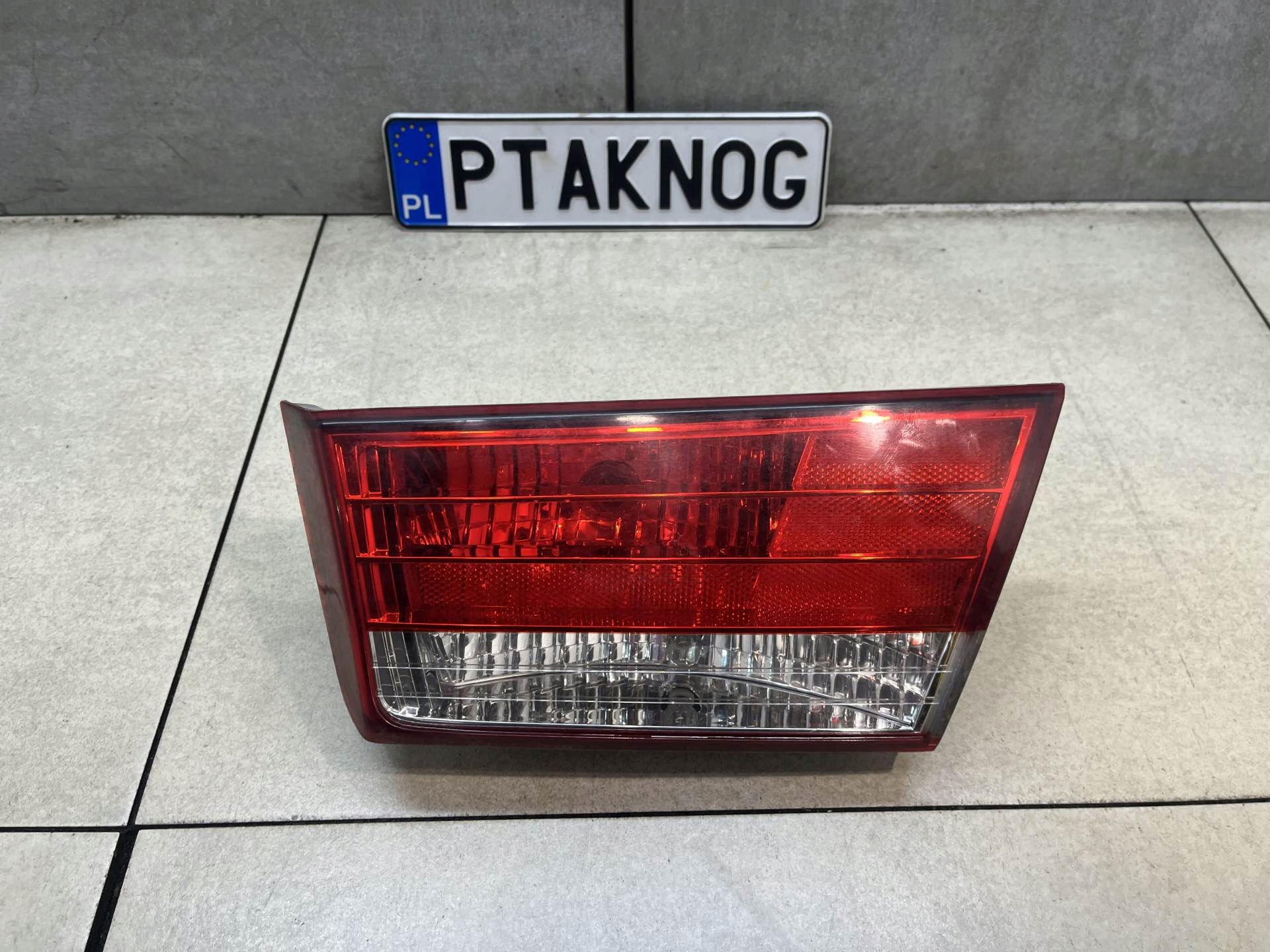 light left rear part HYUNDAI SONATA IV V6 3.3