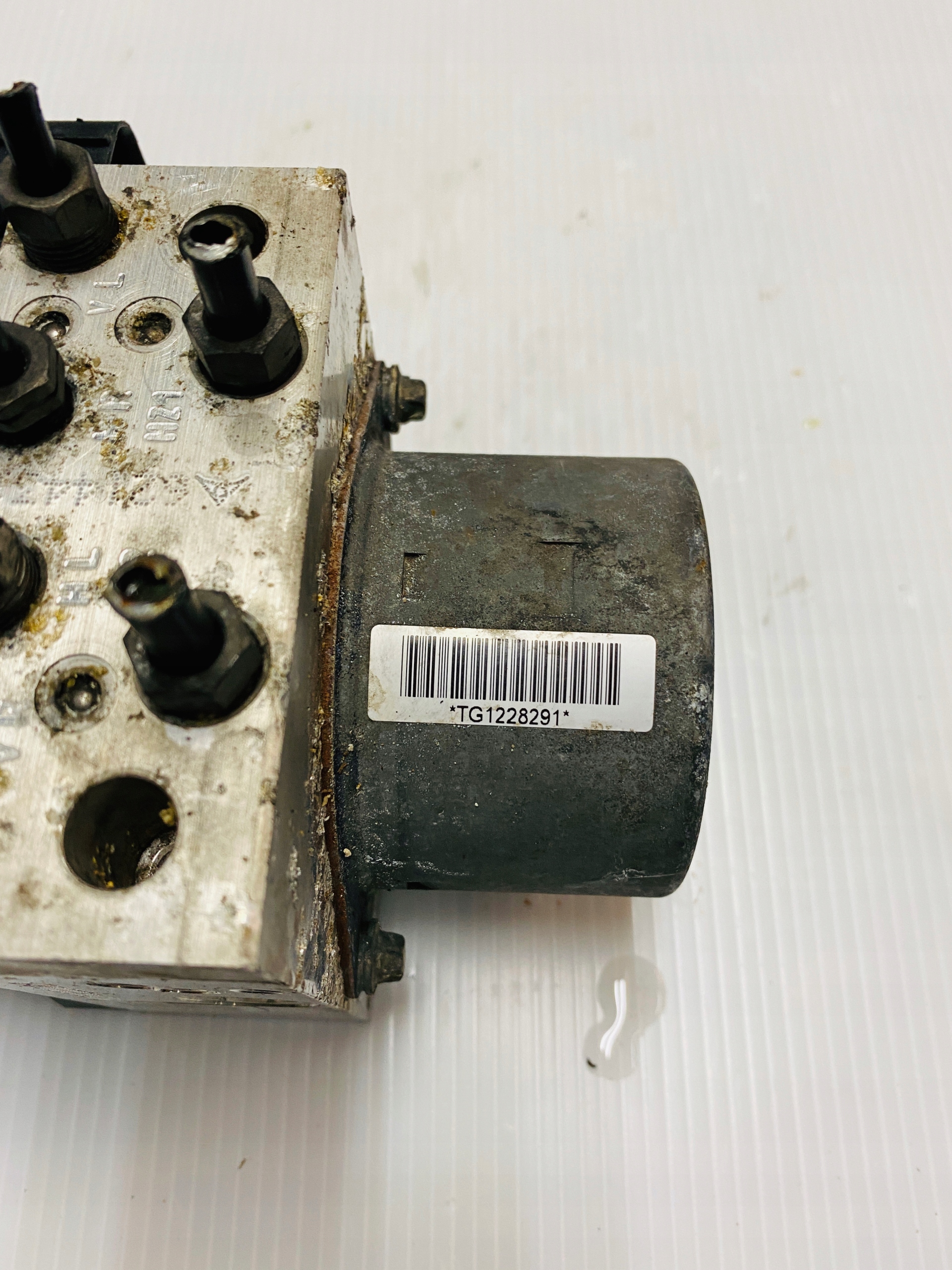 MINI oe 6796698 насос ABS