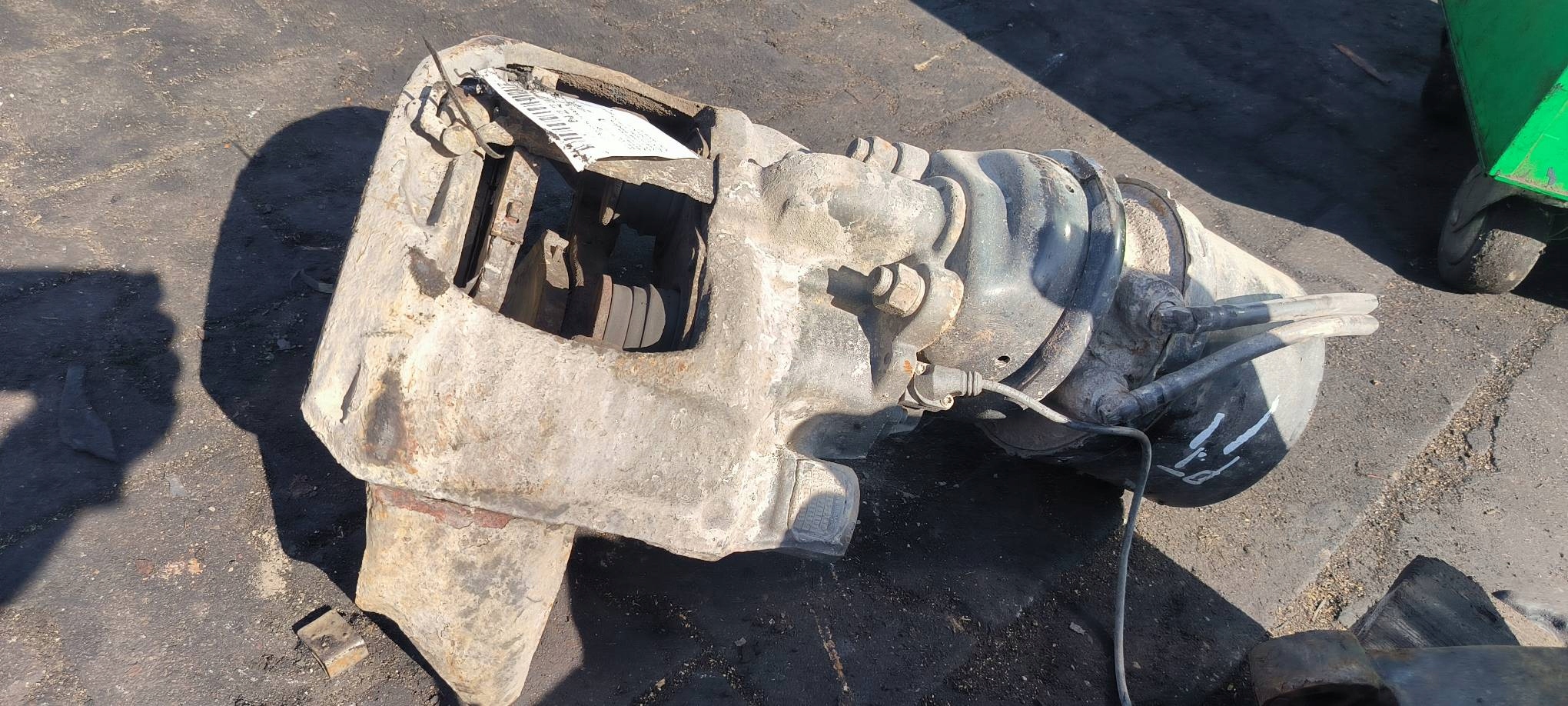 caliper brake rear part left Mercedes-BENZ ACTROS MP4 1842 E6