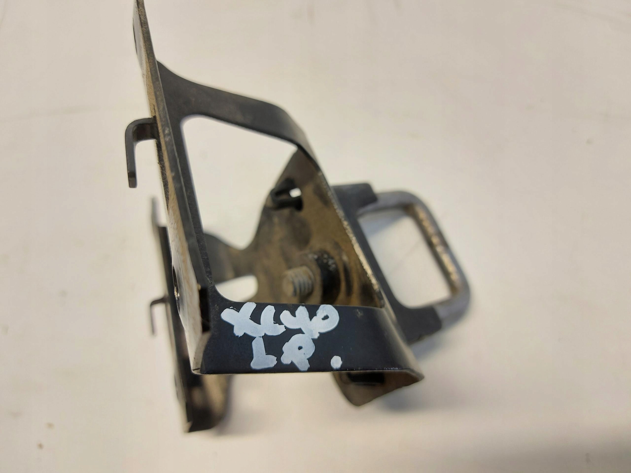 Volvo XC40 D3 Rygiel bonnets left 32244456