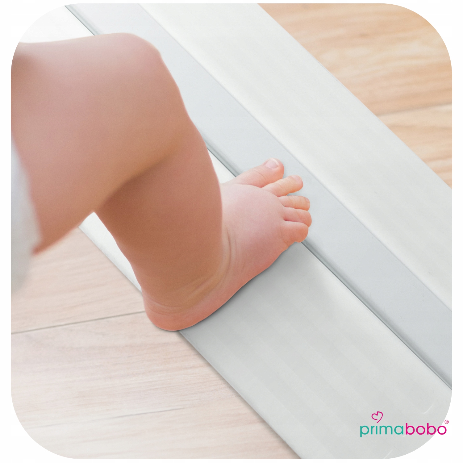 PRIMABOBO Bramka zabezpieczająca na DRZWI SCHODY biała ROZPOROWA 76-113cm Marka Primabobo