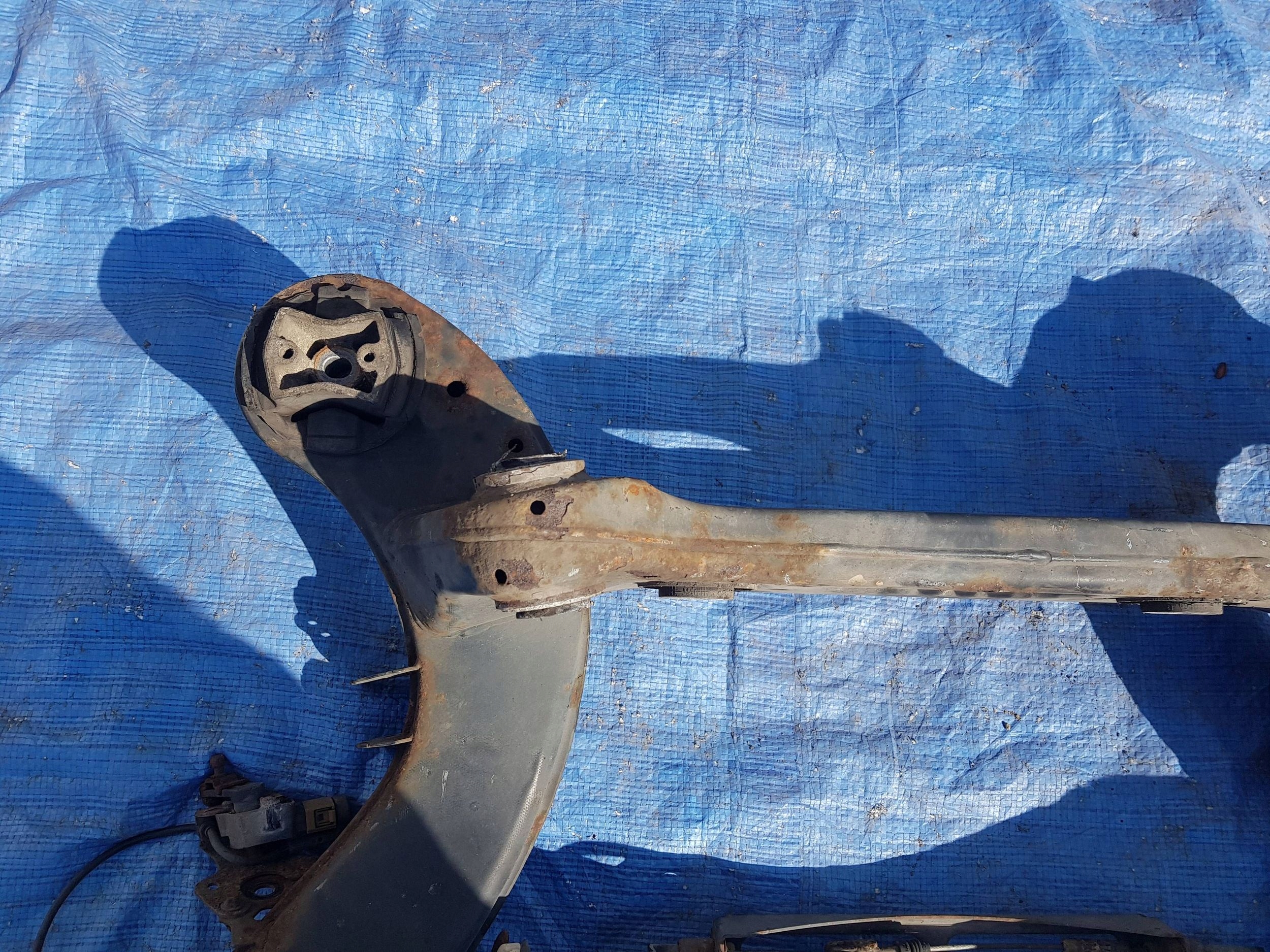 axle beam rear part MERCEDES W207 C207 sider subframe axle beam