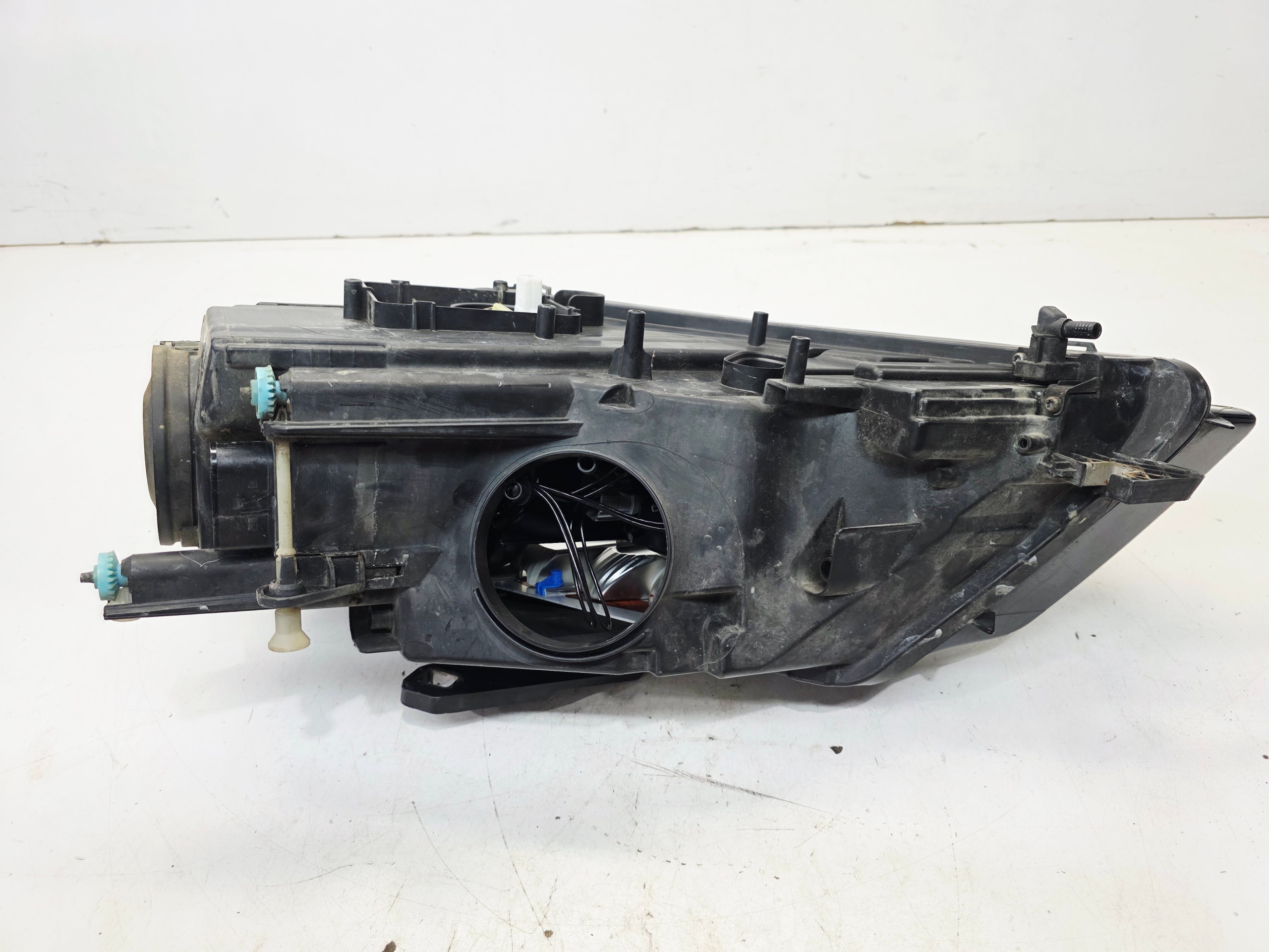 REFLEKTOR light right front BI XENON LED AUDI A3 8P 8P0941004BE EU 14/25