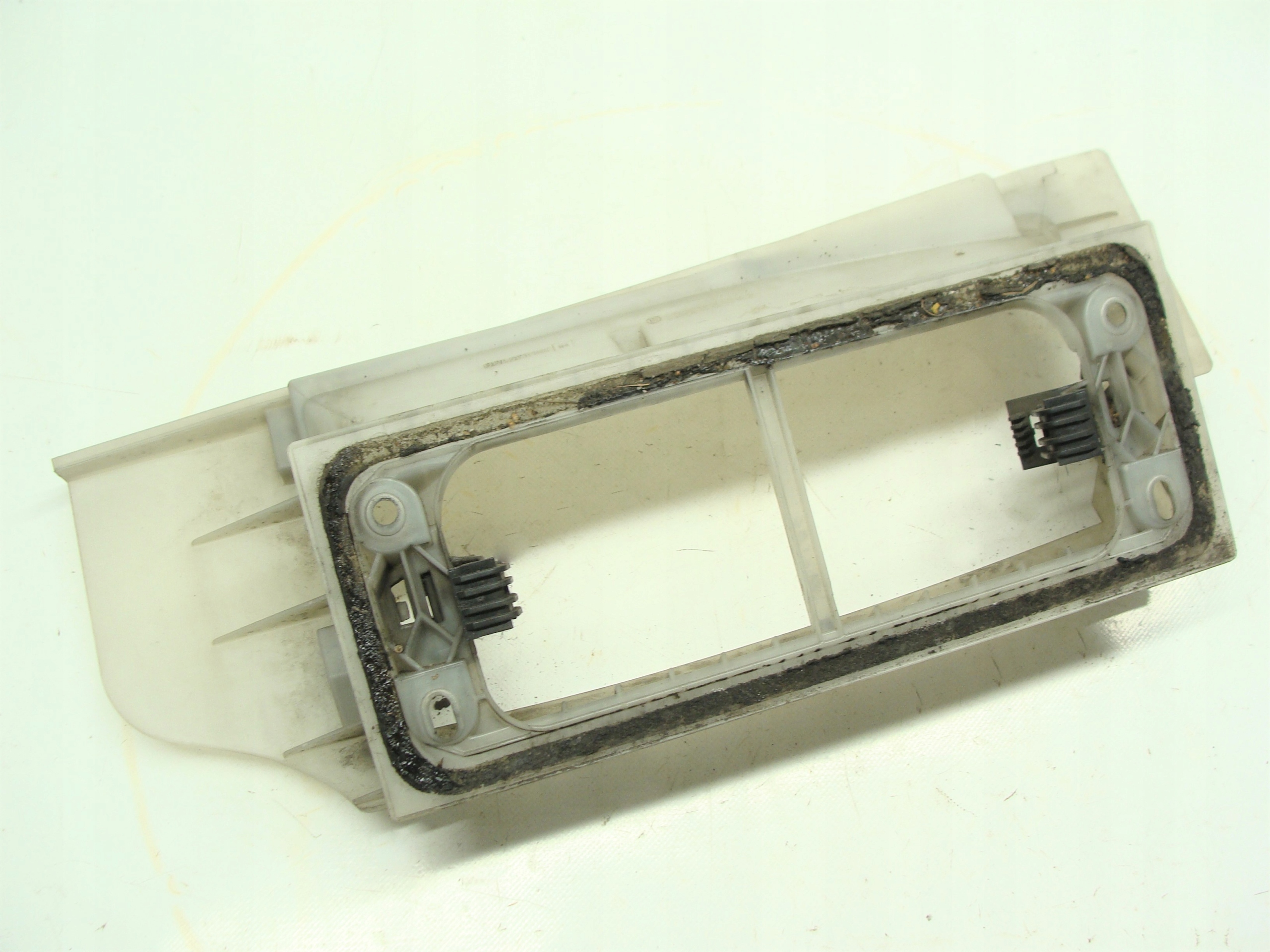 OPEL VECTRA C OBUDOWA FILTRA KABINOWEGO 24437139