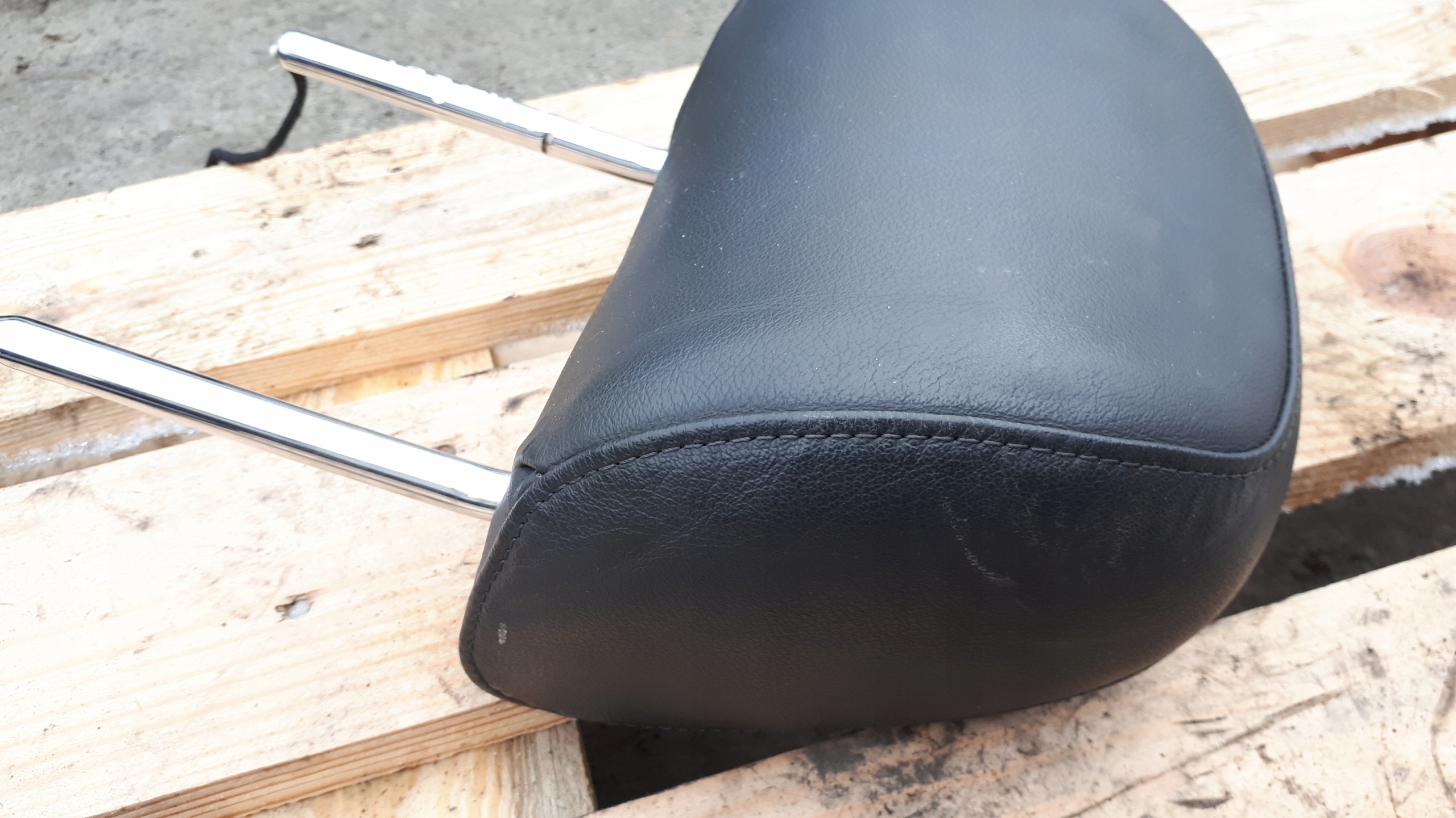 A5 8T rest seat front right leather black