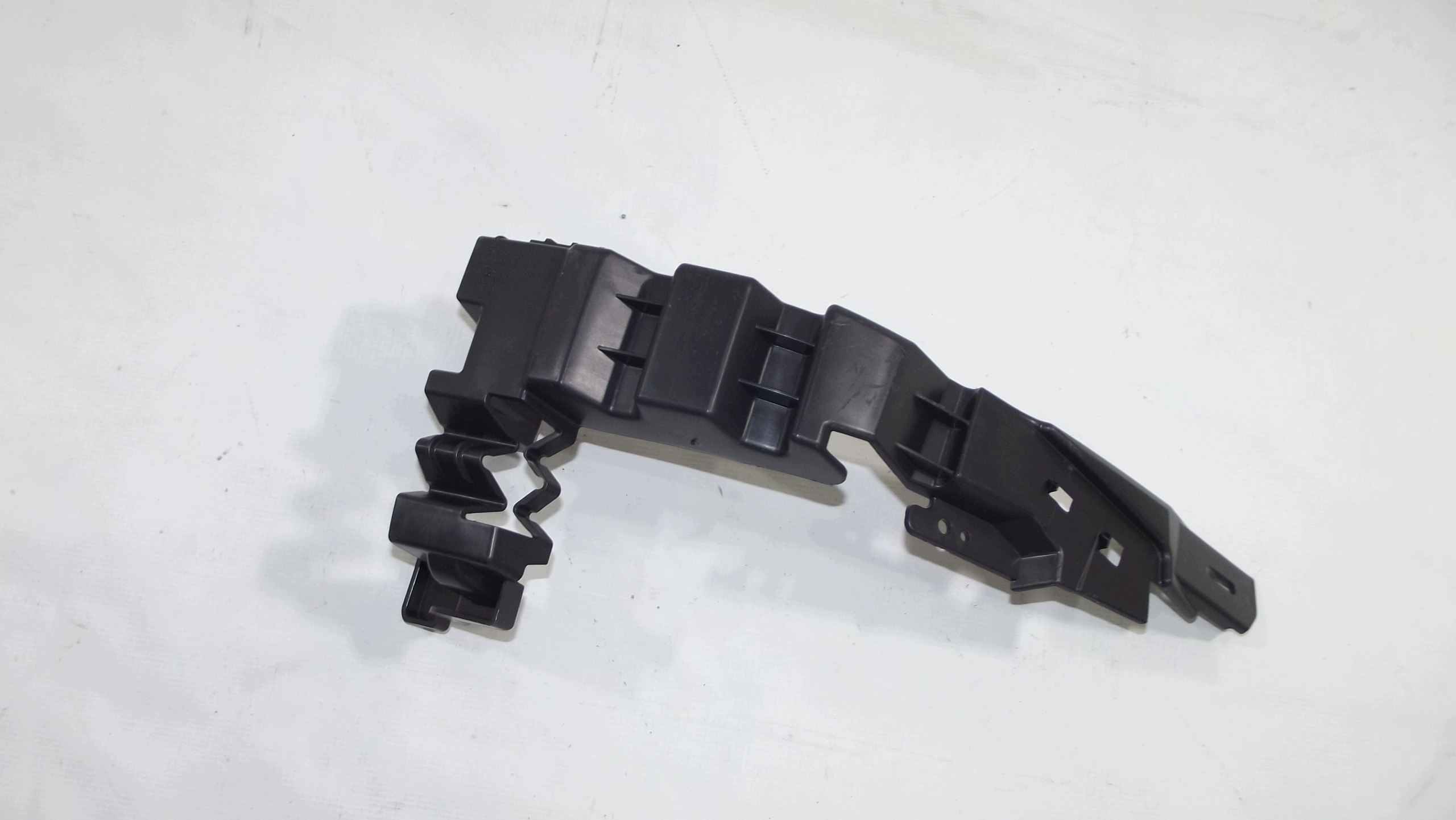 Jaguar E Pace lift holder bumper bracket right rear part M9C3-17A881-A