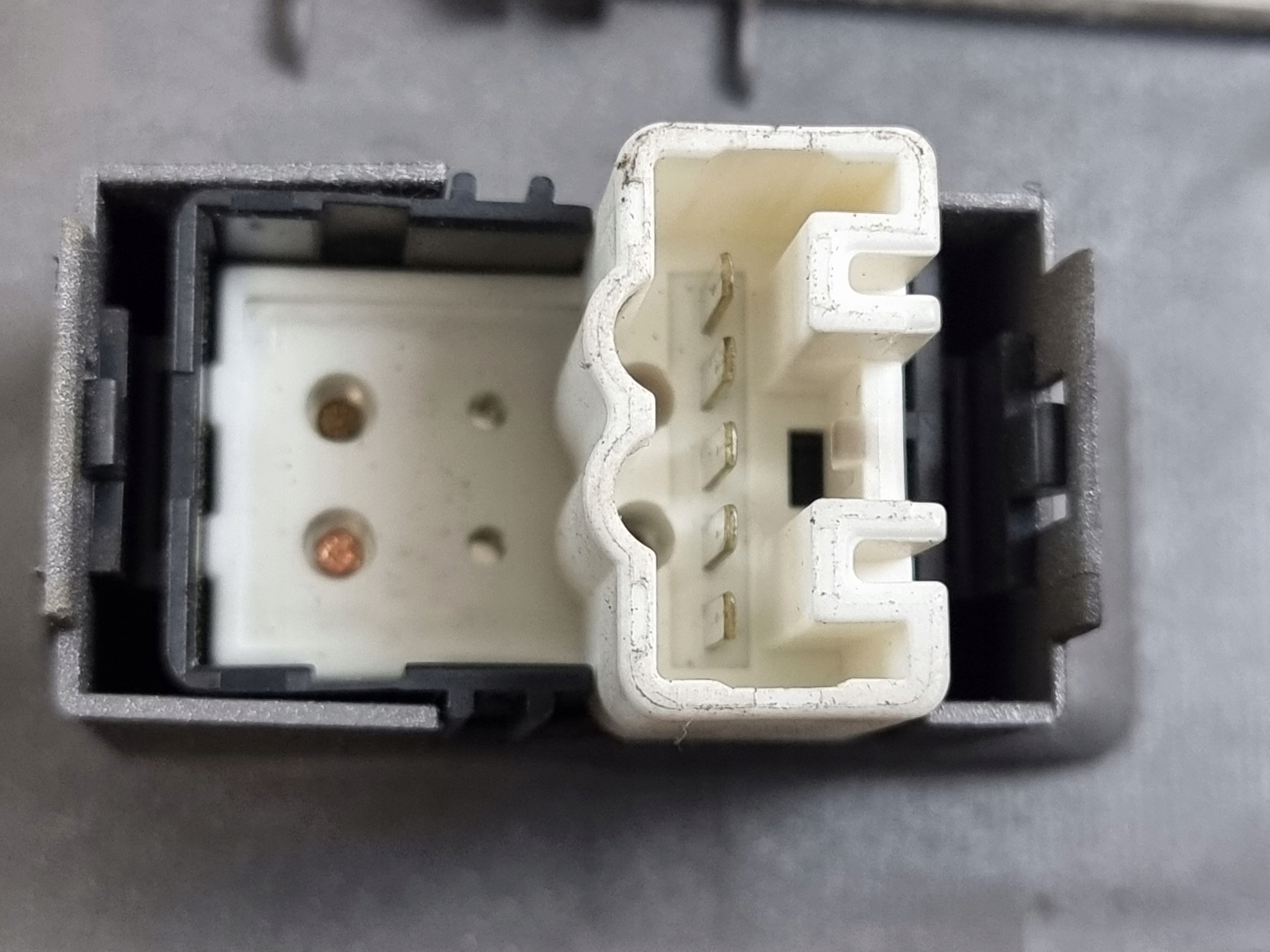 switch PANEL button windows right rear part 74271-47050 TOYOTA PRIUS II 08r