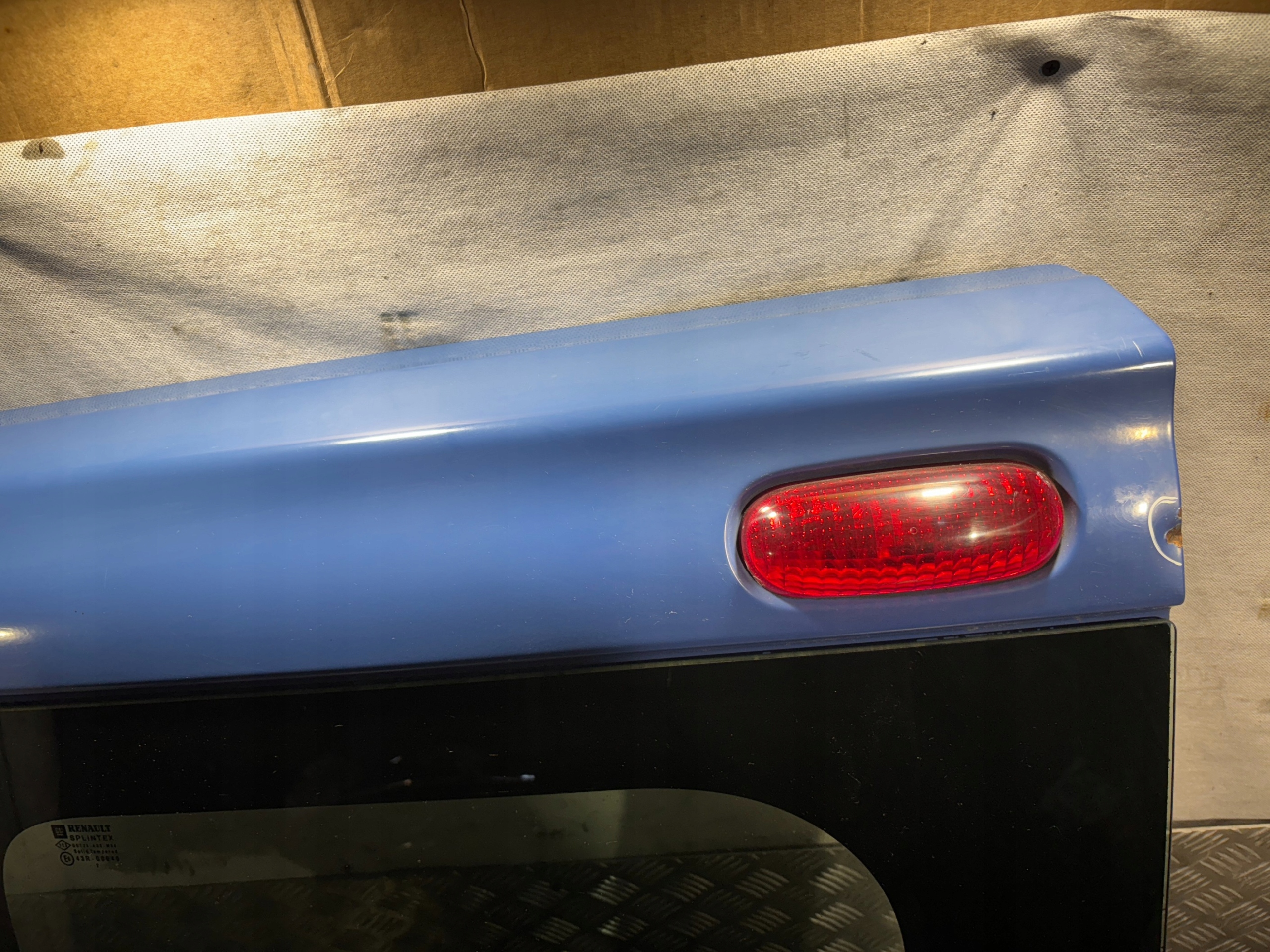 door left rear part Opel Vivaro A k: 23U