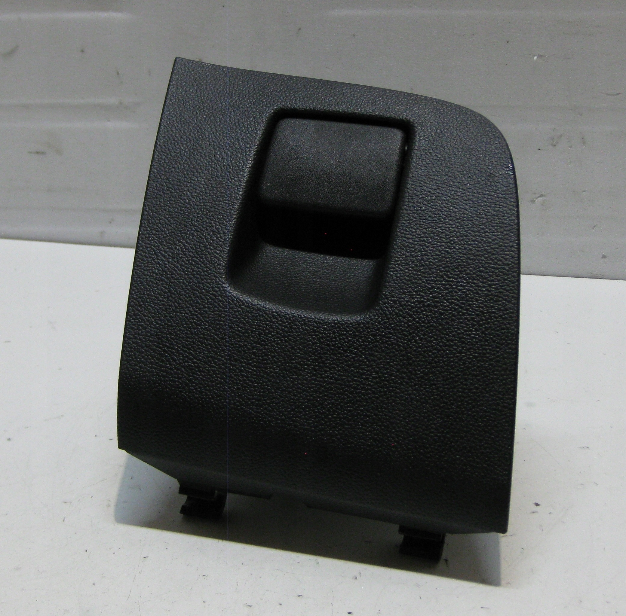 OPEL ASTRA K V KOMBI passenger compartment consoles 39050142