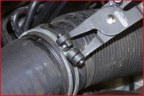 КЛЕЩИ, ХОМУТ 115.1046 KS TOOLS