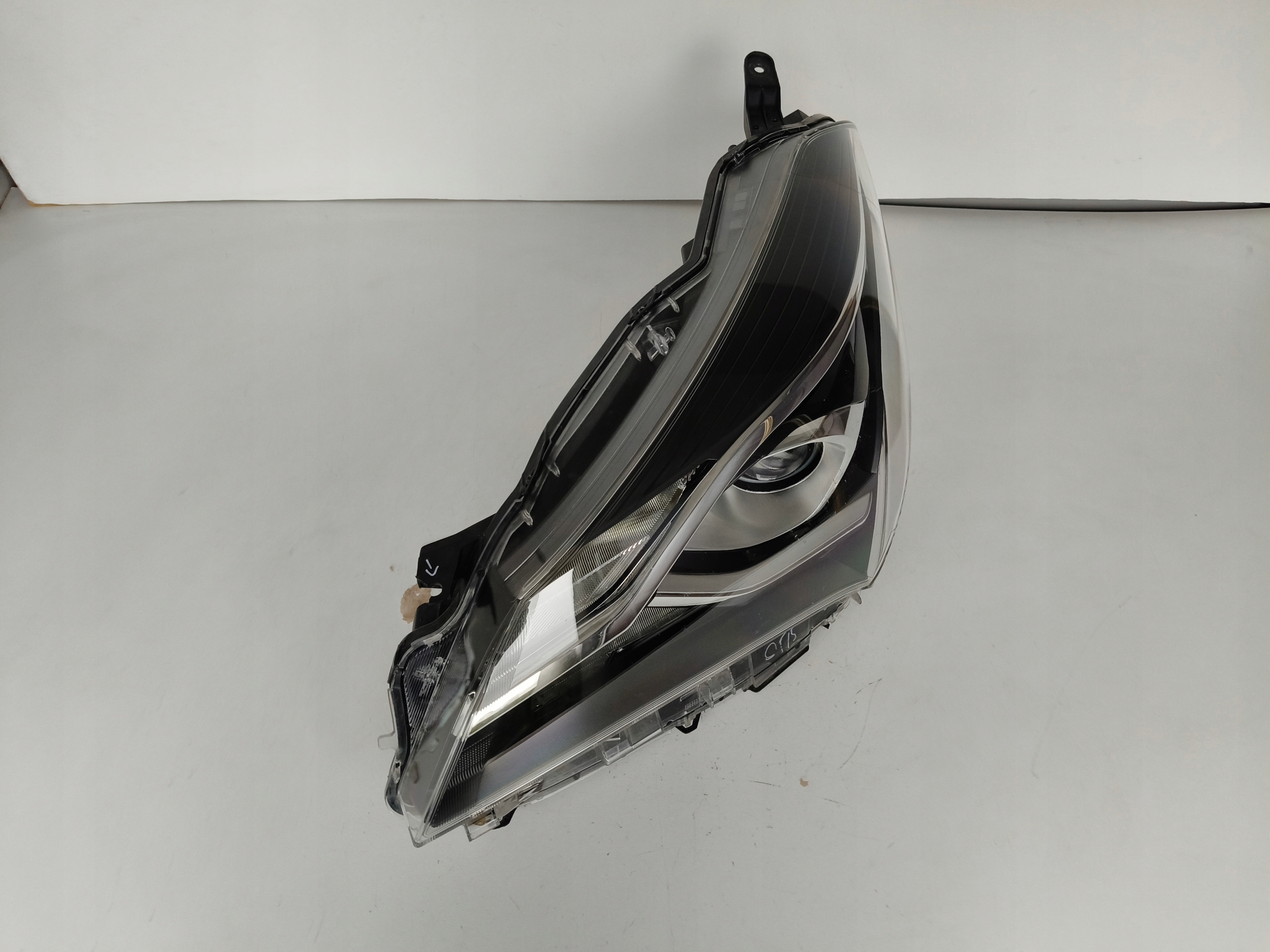 light left REFLEKTOR TOYOTA YARIS III 17- LIFT