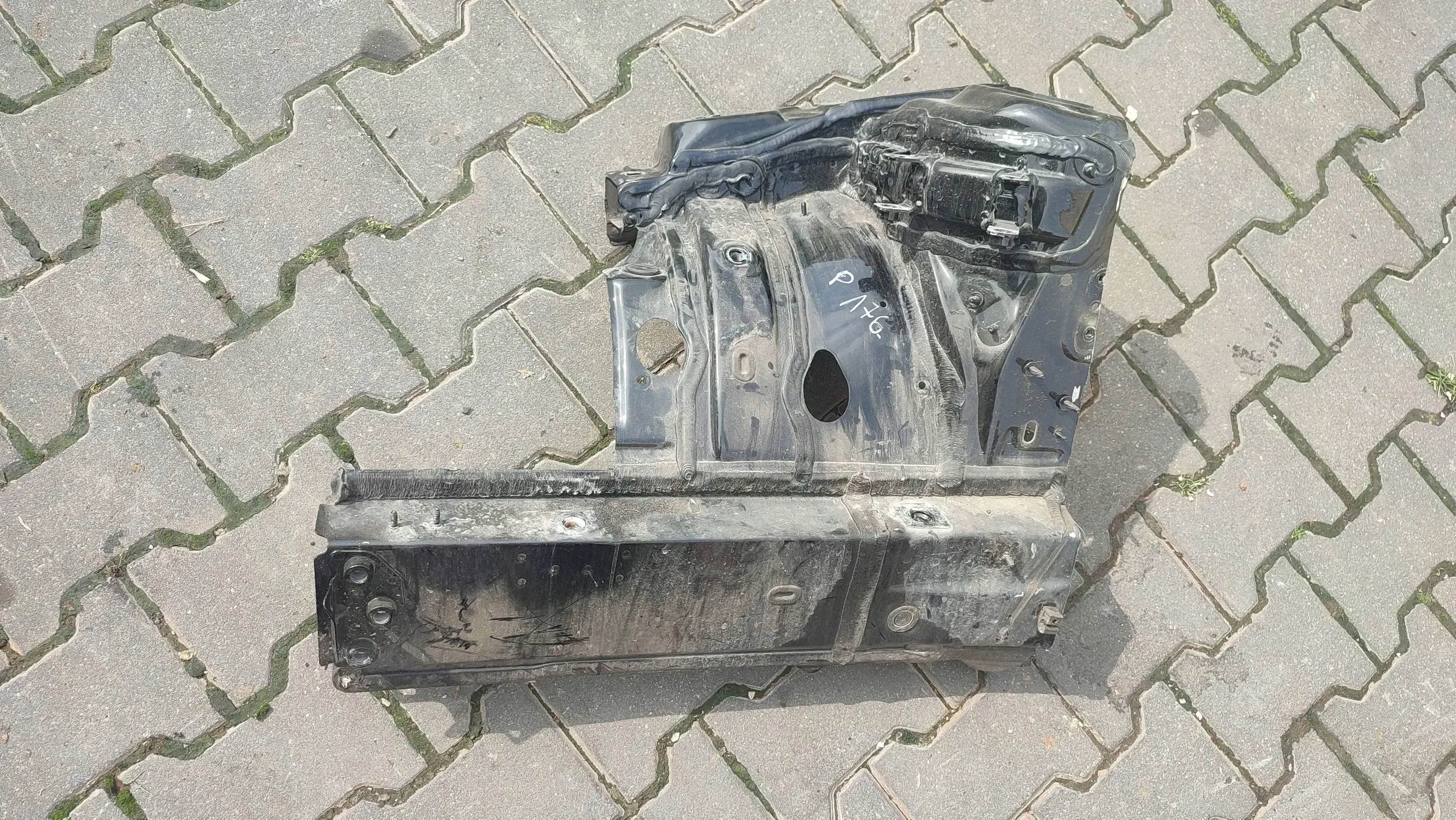 Mercedes-Benz A W176 2017 front side right quarter