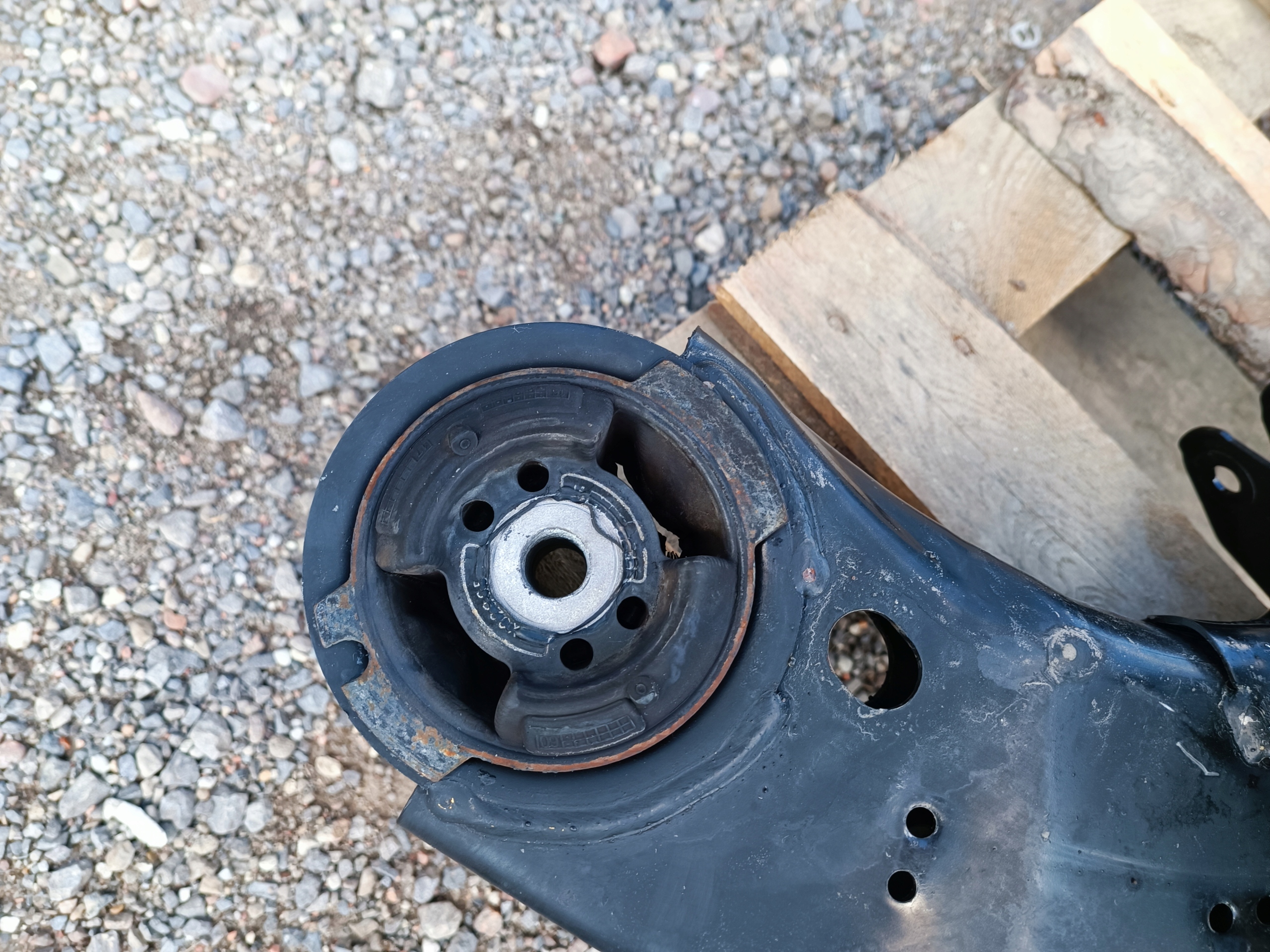 axle beam subframe sider rear part Dodge Charger Challenger SRT 2015
